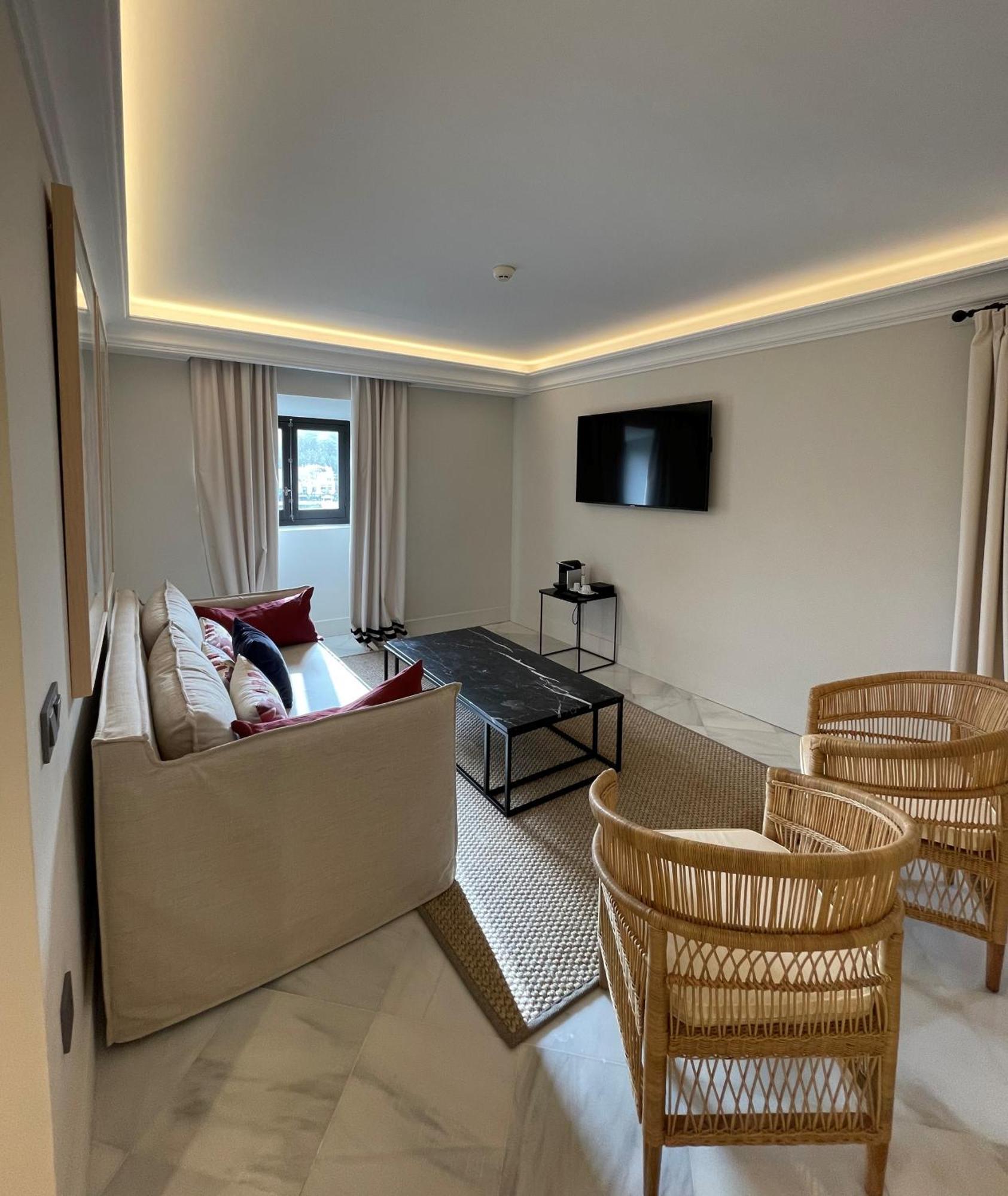 Junior Suite Terrace,1476735784:JPEG