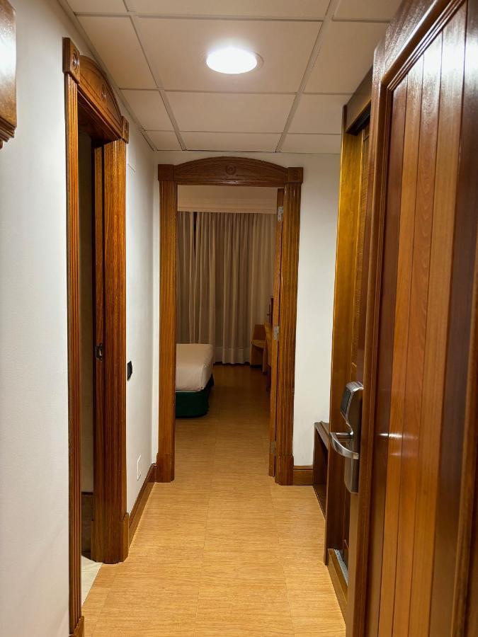 Double Room,1498508833:JPEG