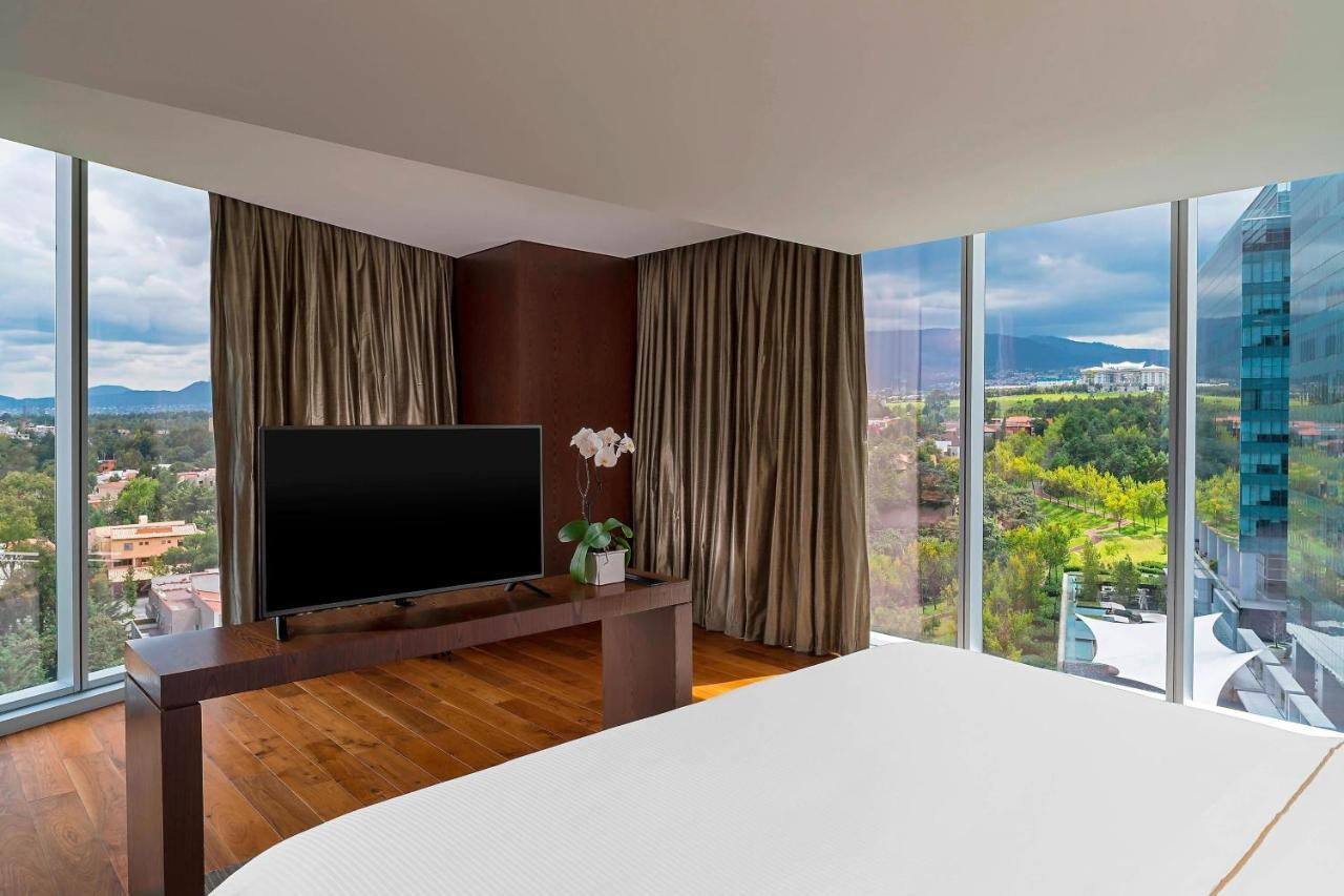 Master Suite, Club lounge access, 1 Bedroom Junior Suite