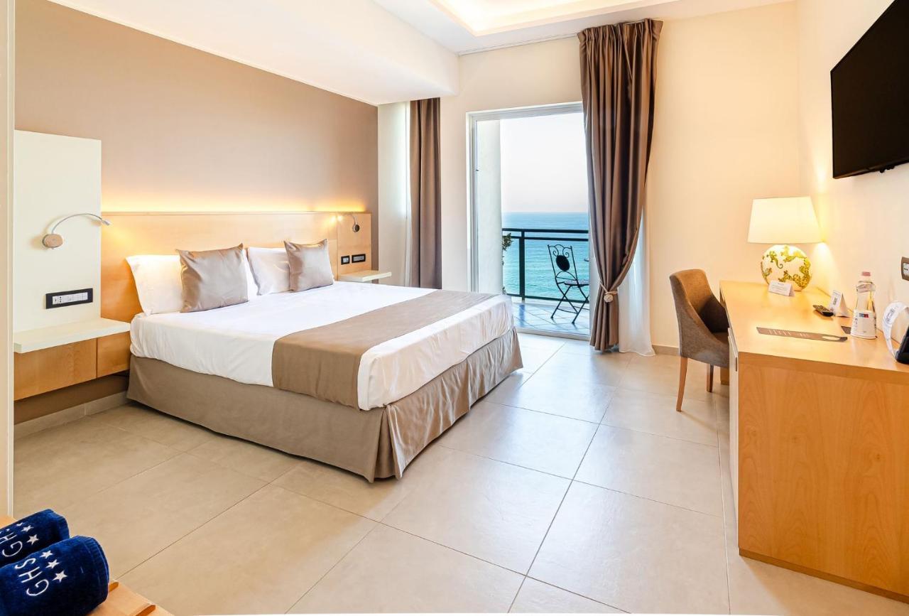 Junior Suite,1521437797:JPEG
