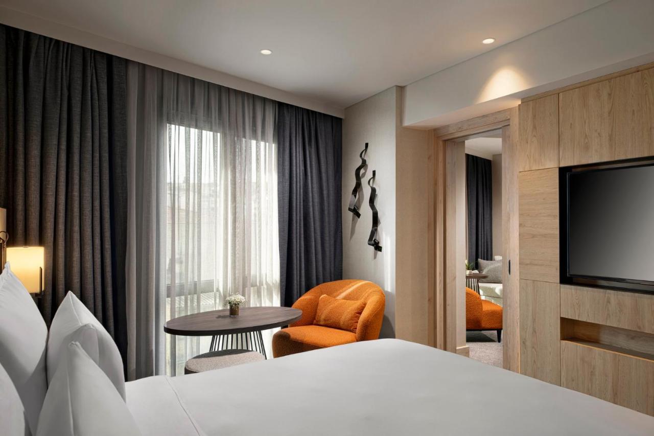 Suite Junior Lit King-Size avec Canapé-Lit