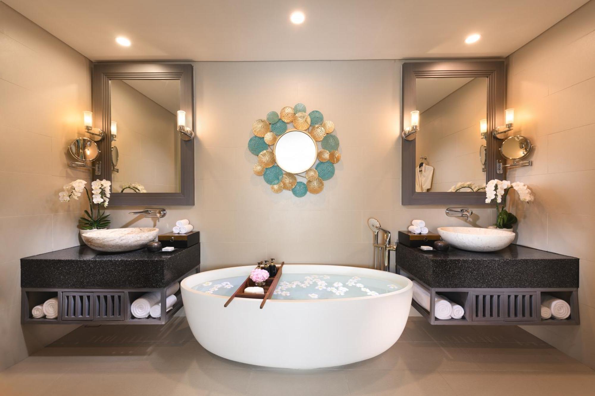 One-Bedroom Suite with Resort Credit