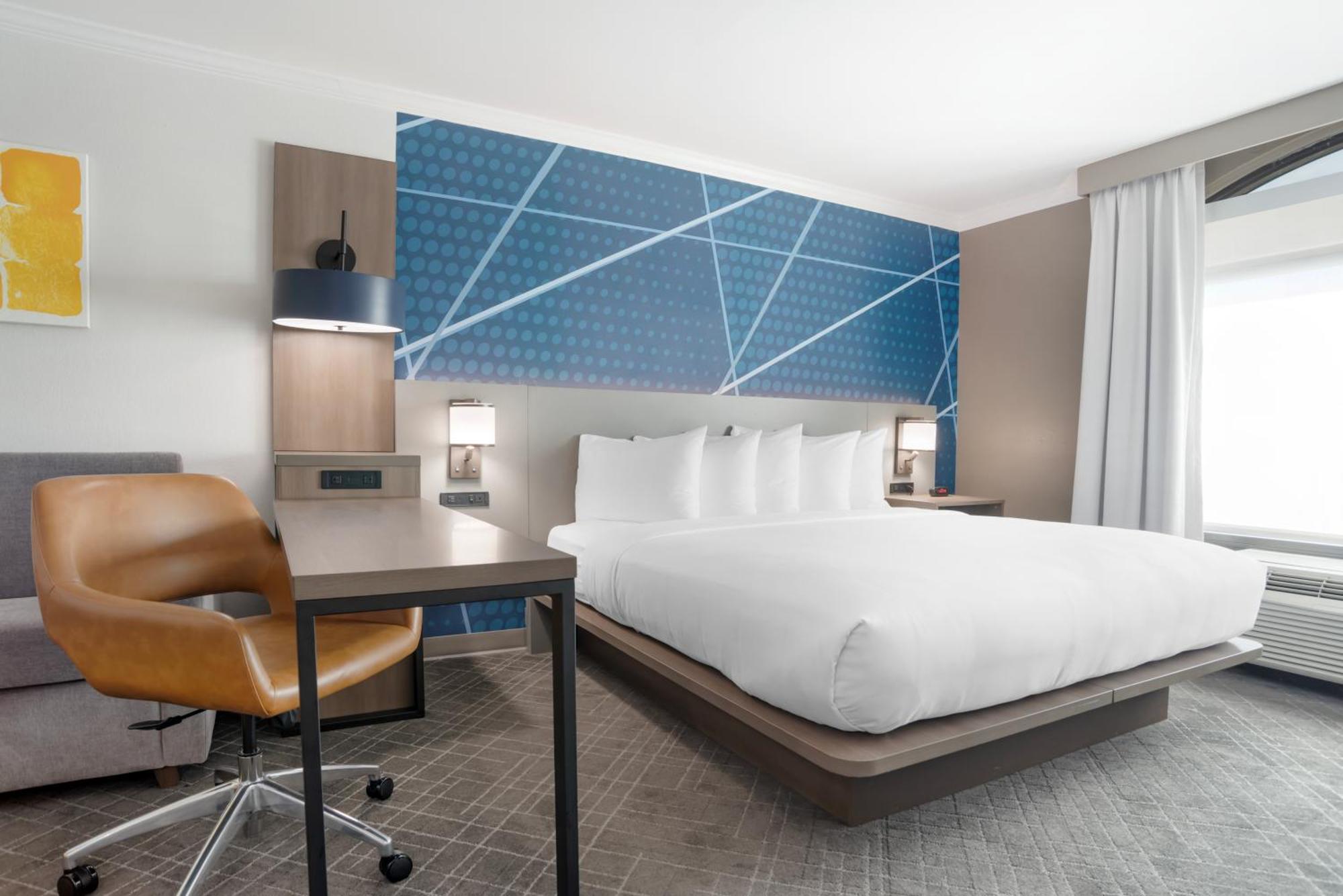 King Room - Accessible/Non-Smoking