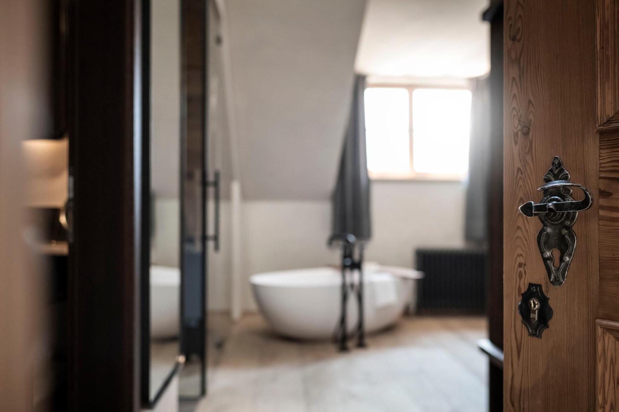 Suite Sauna,1498865764:JPEG