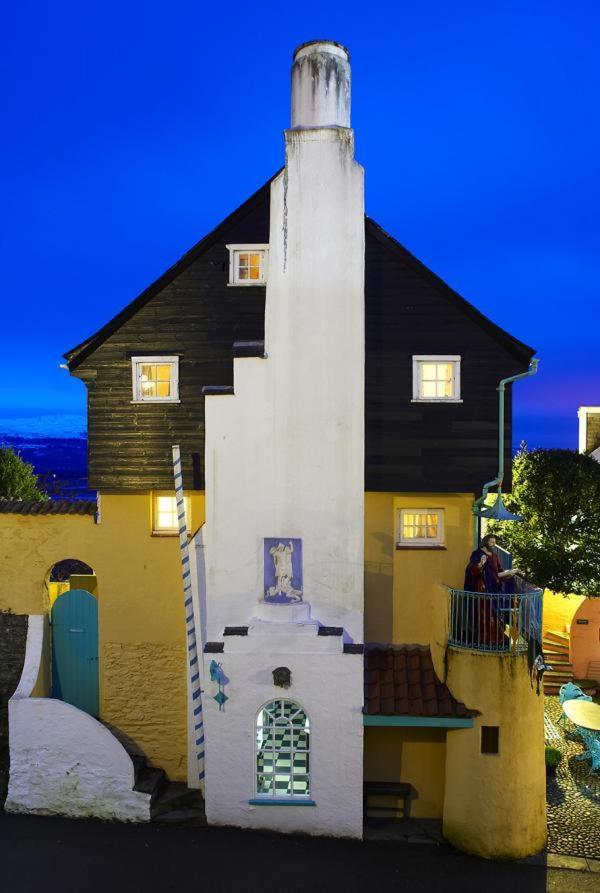 Toll House