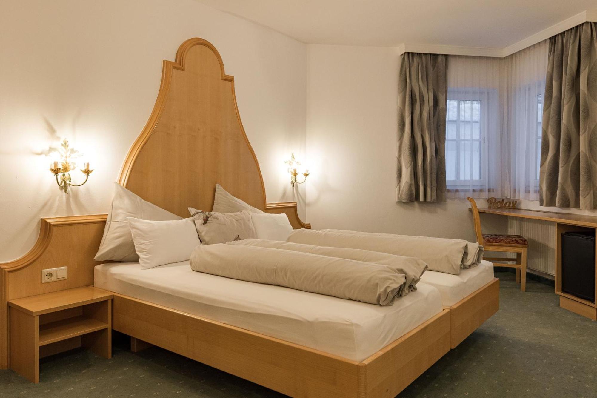 Economy Double or Twin Room ground floor next to reception,1533397702:JPEG