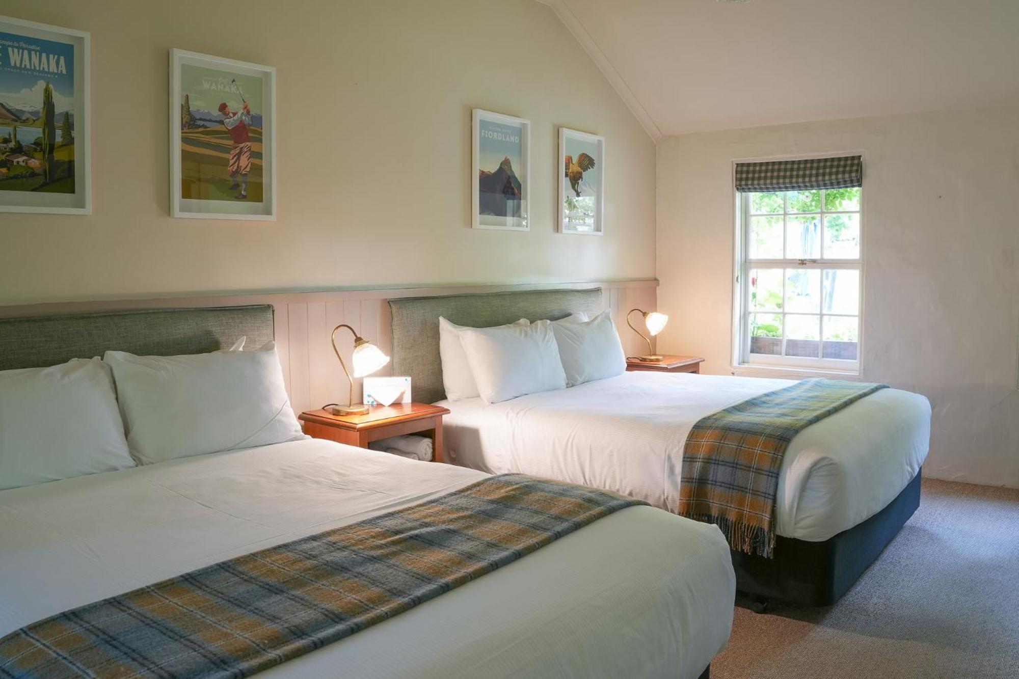 Queen Room Two Queen Beds