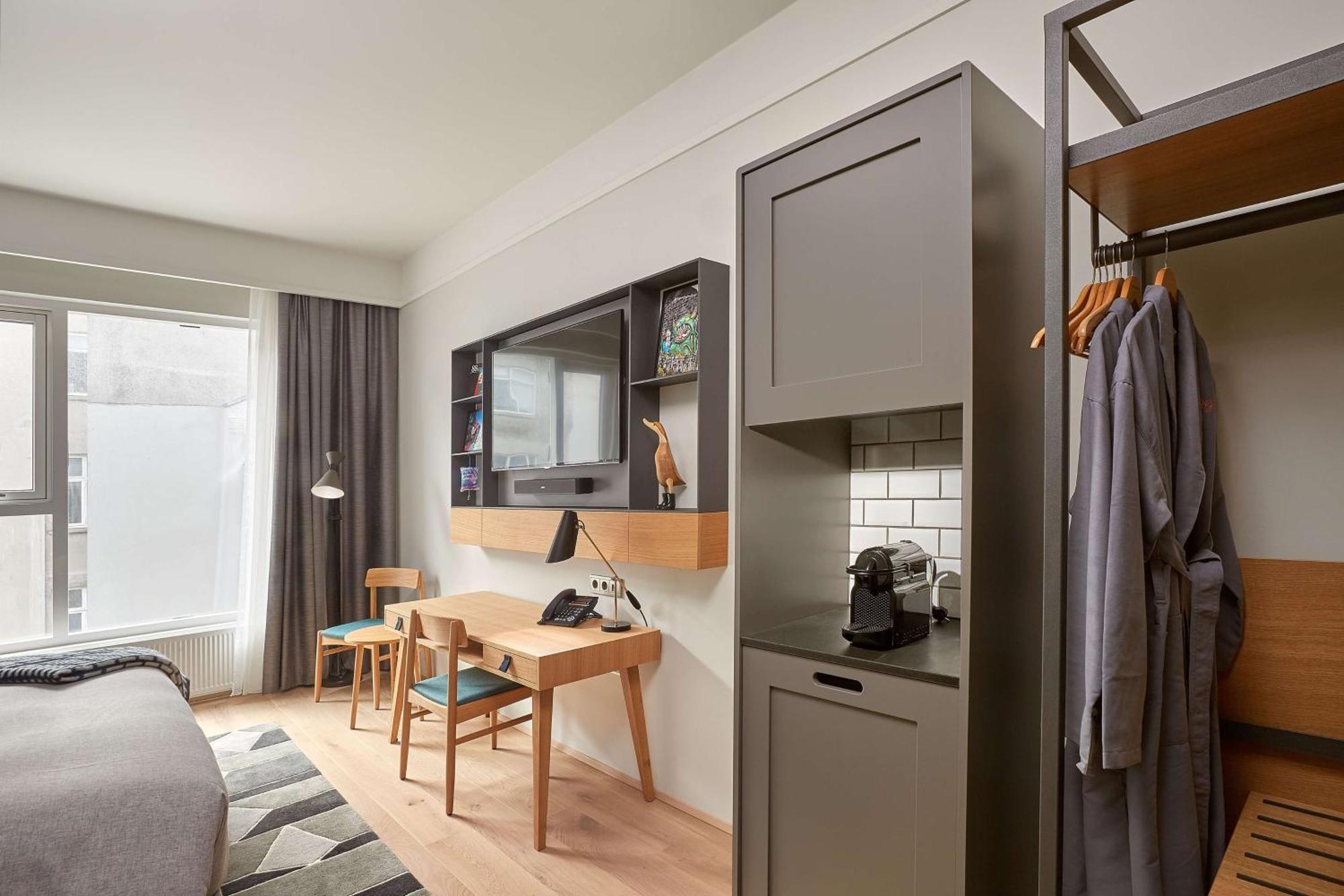 King Room