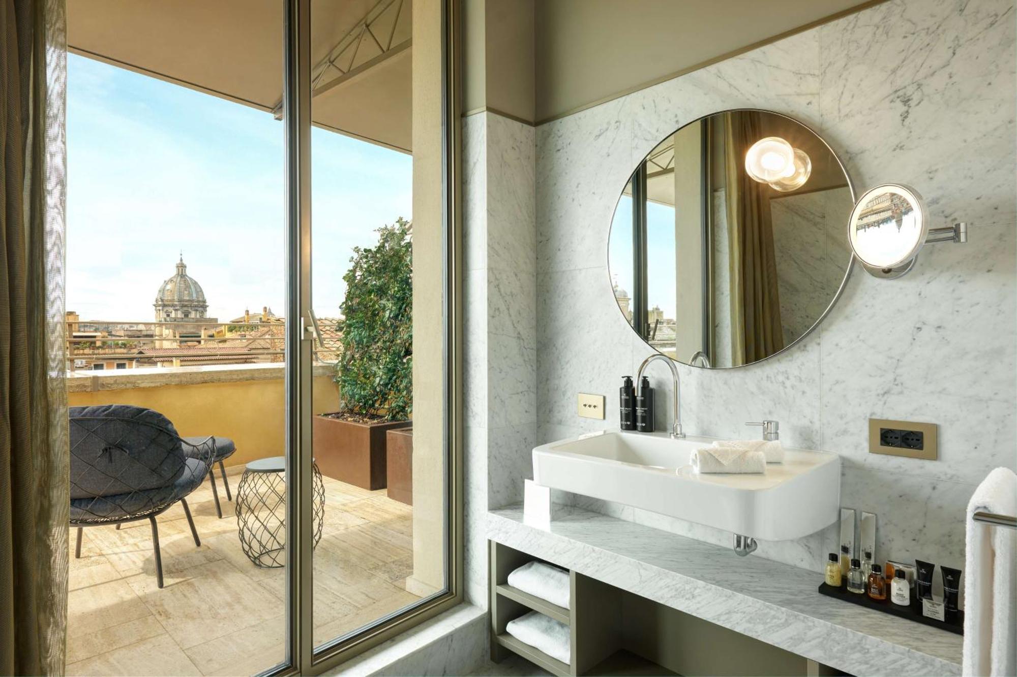 Junior Suite Terrace City View