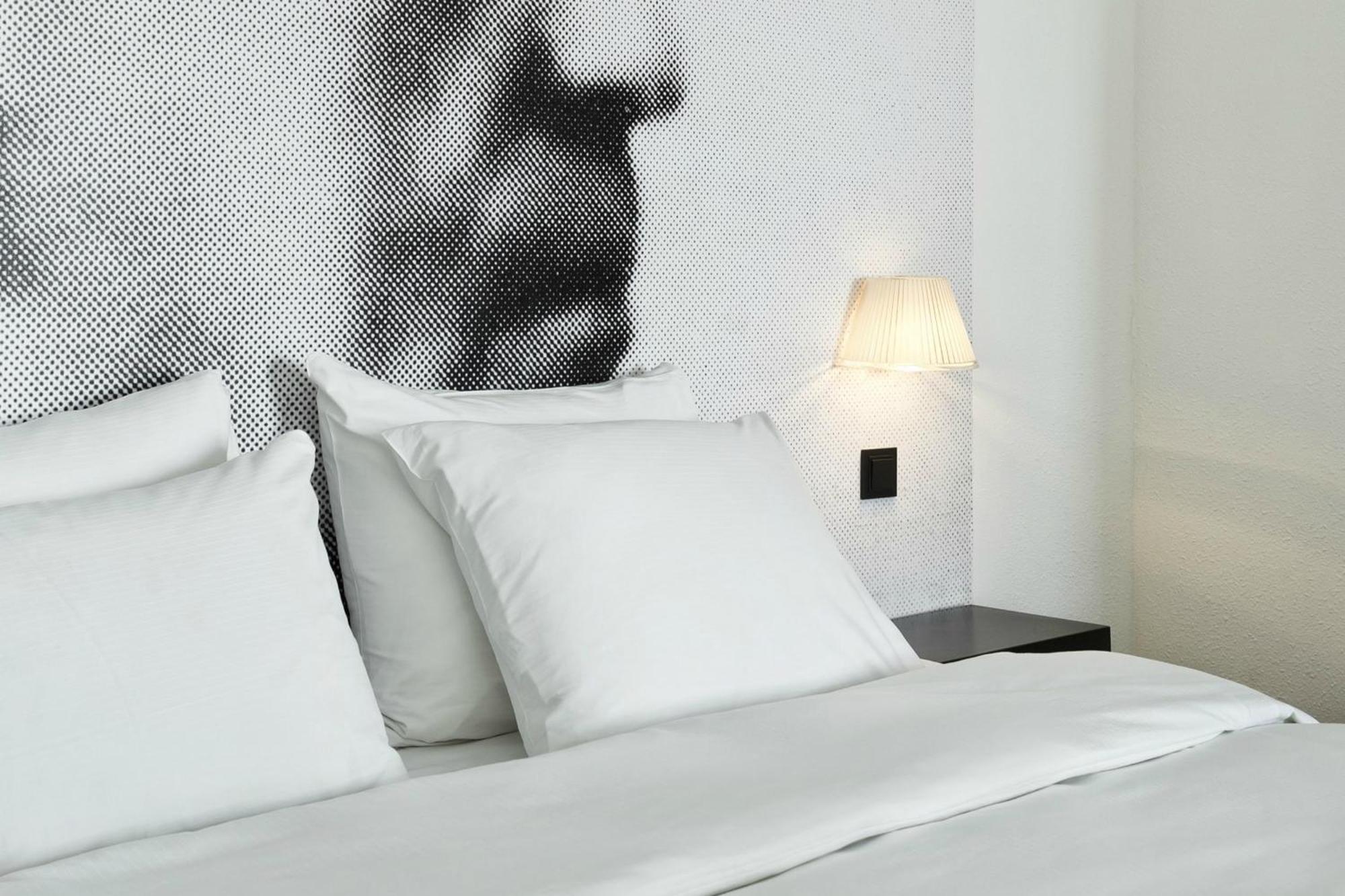 Junior Founder Suite