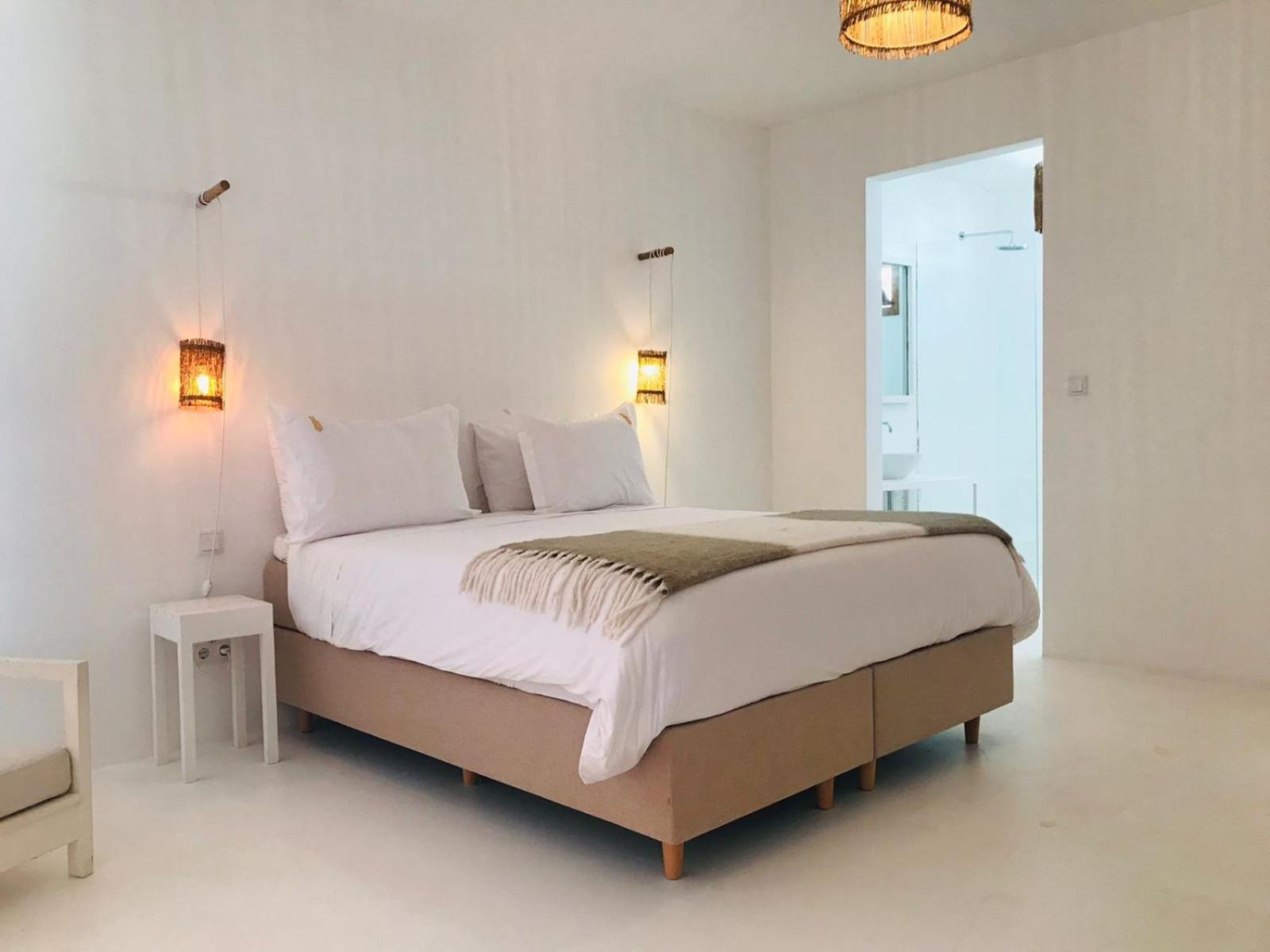 Double Room with Balcony and Sea View
