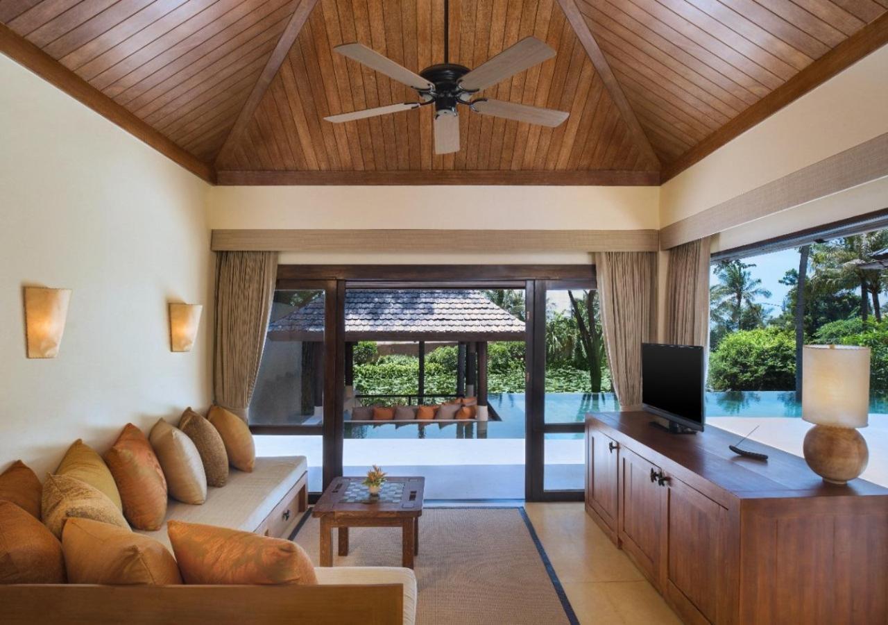 1 Bedroom Larger Villa, 1 King, Sofa bed, Pool cabana