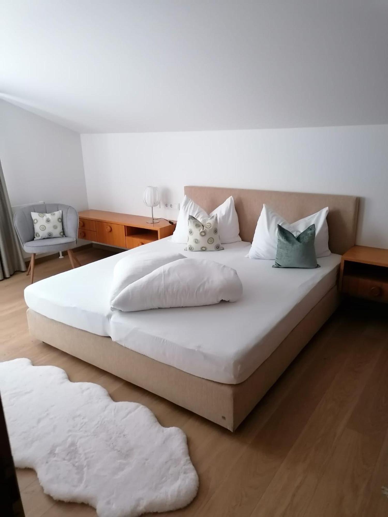 Deluxe Family Suite
