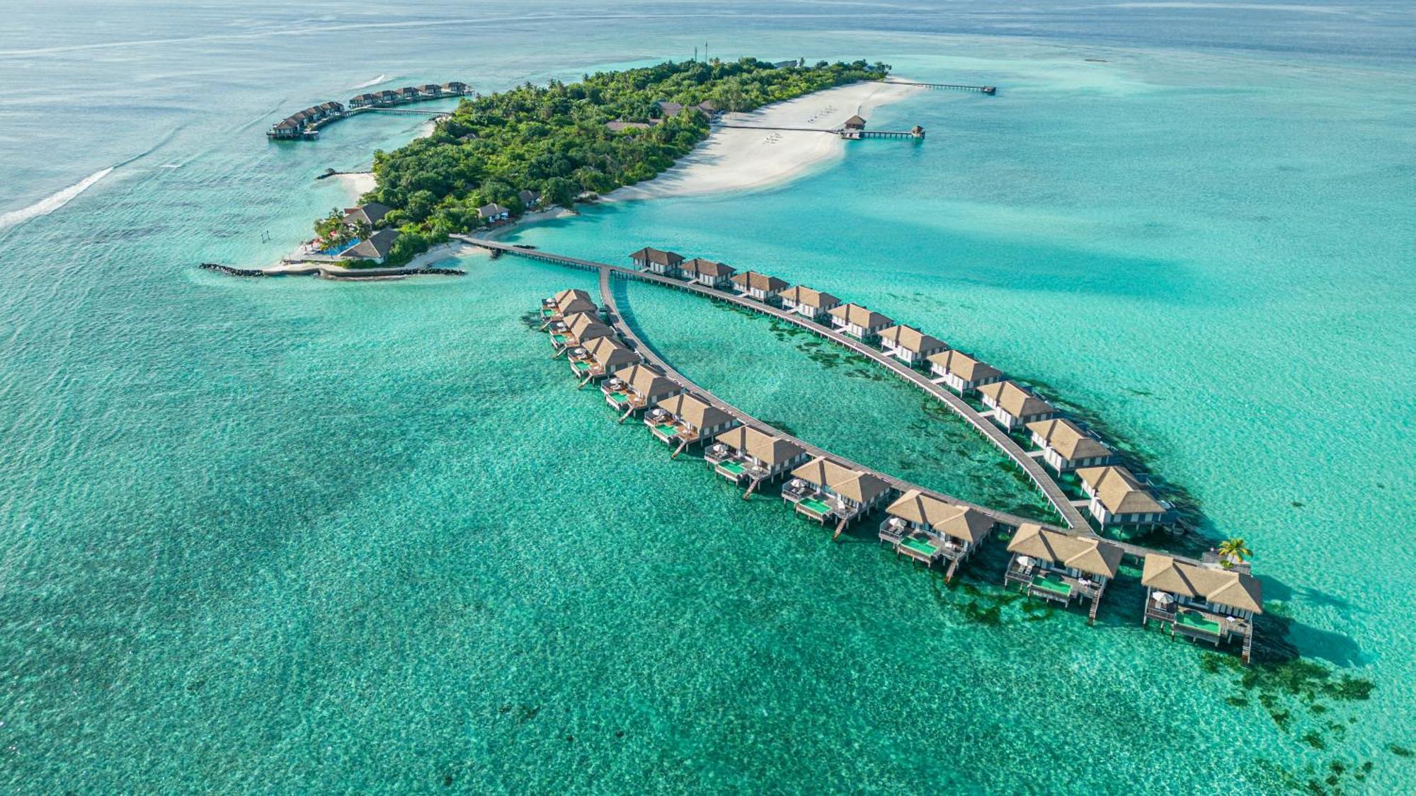 Overwater Villa with Twin Beds and Lagoon View
