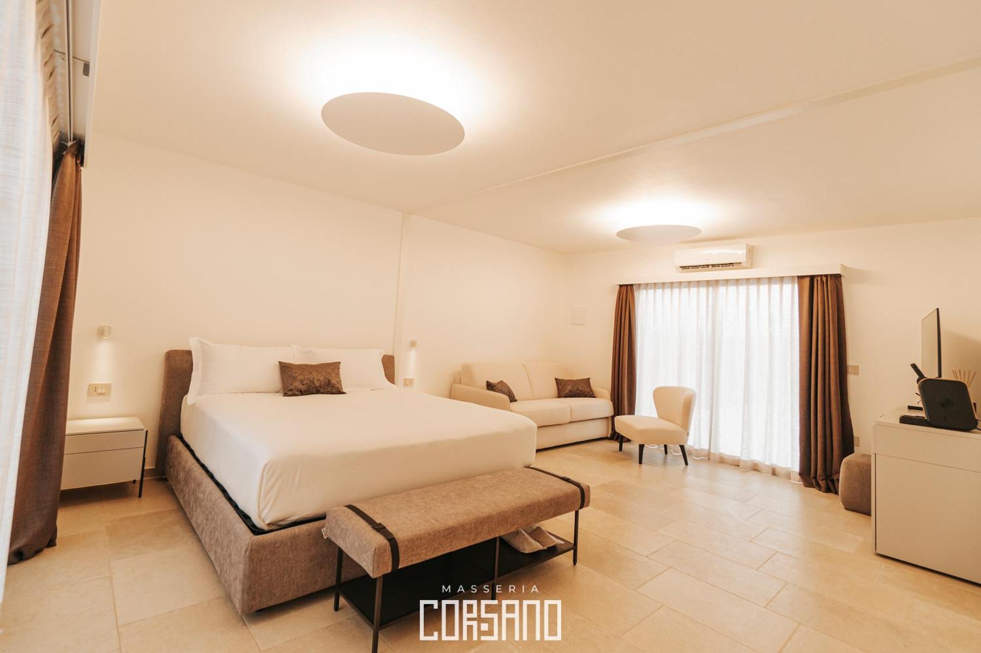 Junior Suite with Garden View