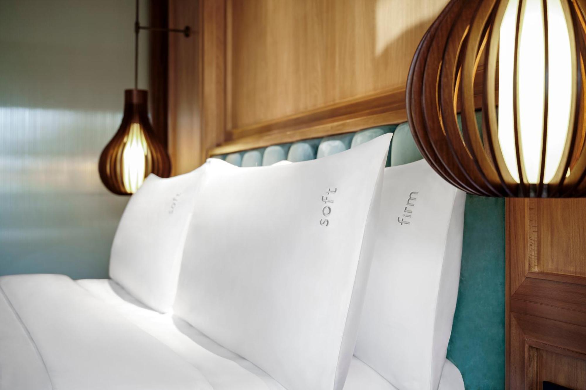 Premium Twin Room with Balcony - Top Floor with 20% Disc F&B Excl. Alcohol and In Room Dining (T&C Apply)