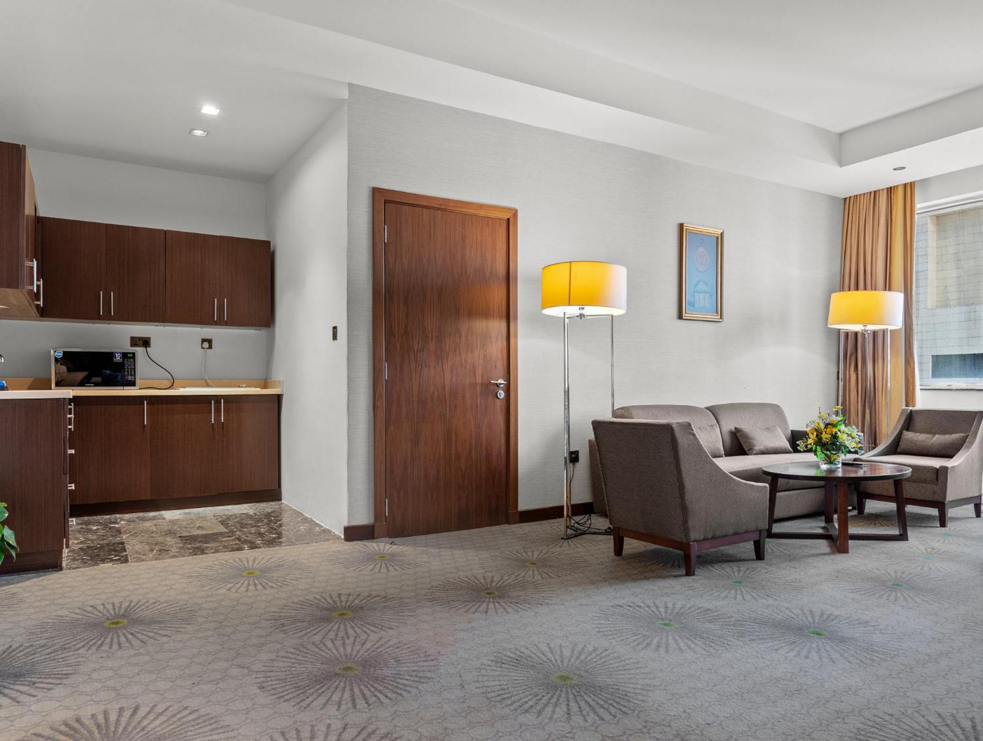 One-Bedroom Suite
