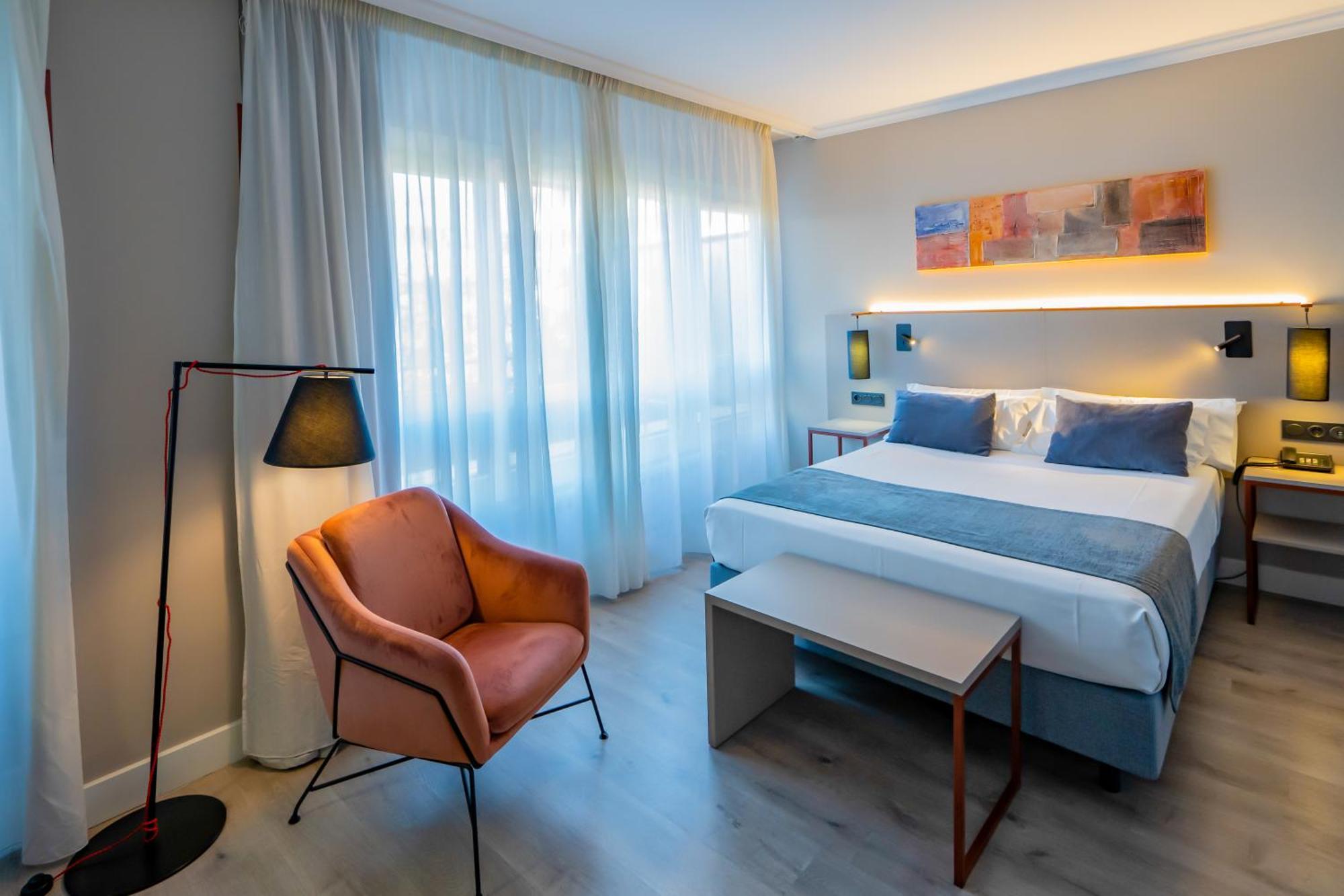 Double or Twin Room,1540882138:JPEG