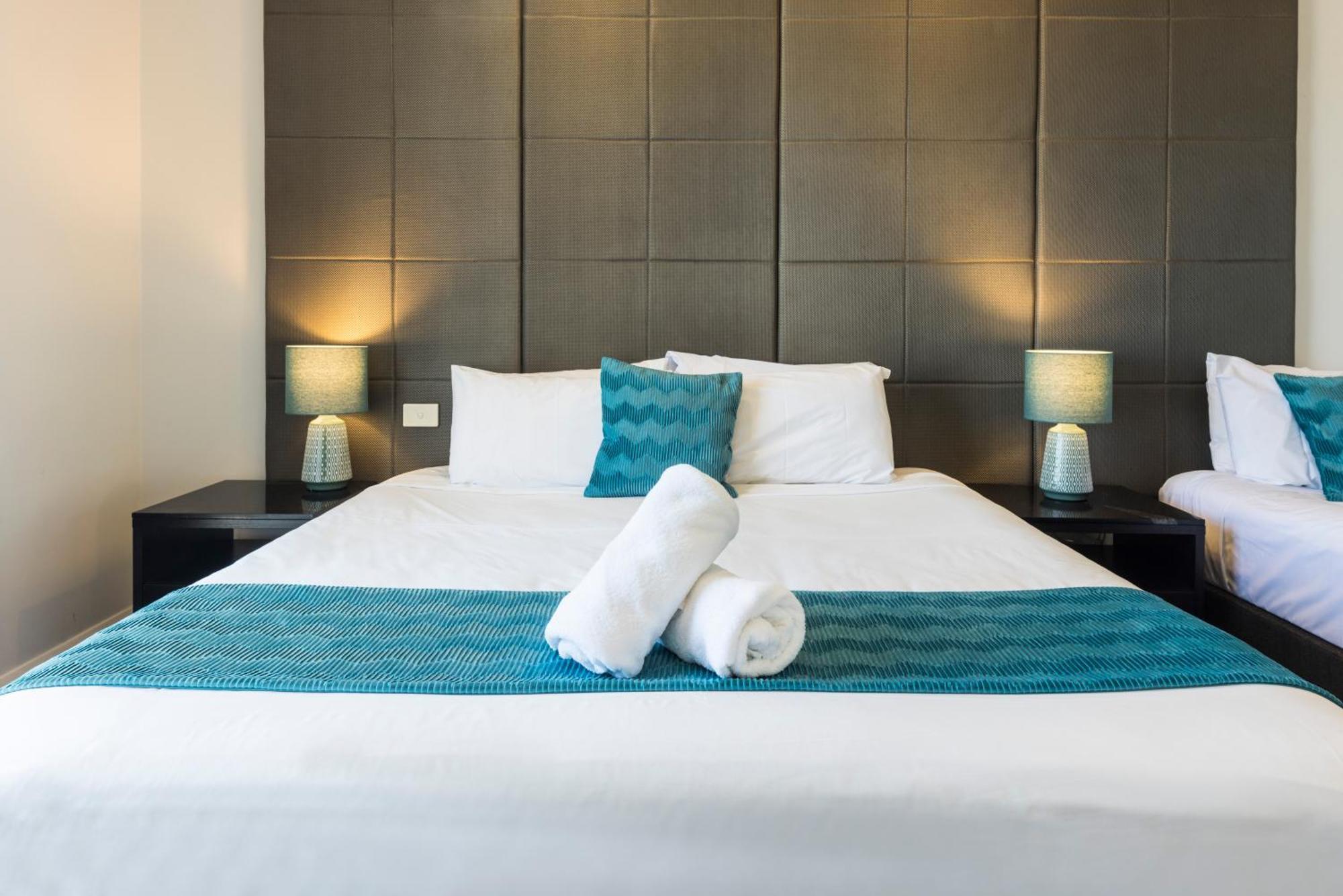 Deluxe King Suite