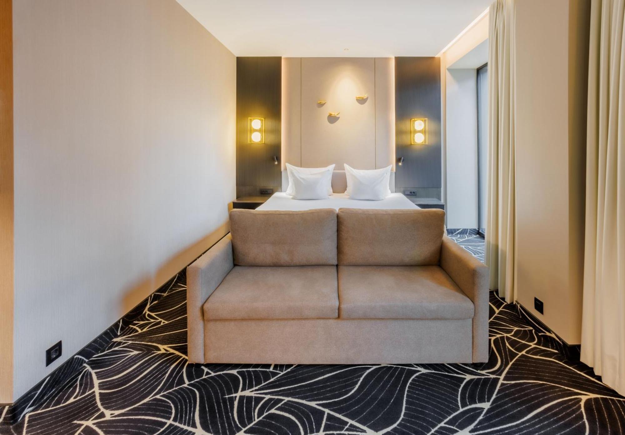Deluxe Double Room Balcony