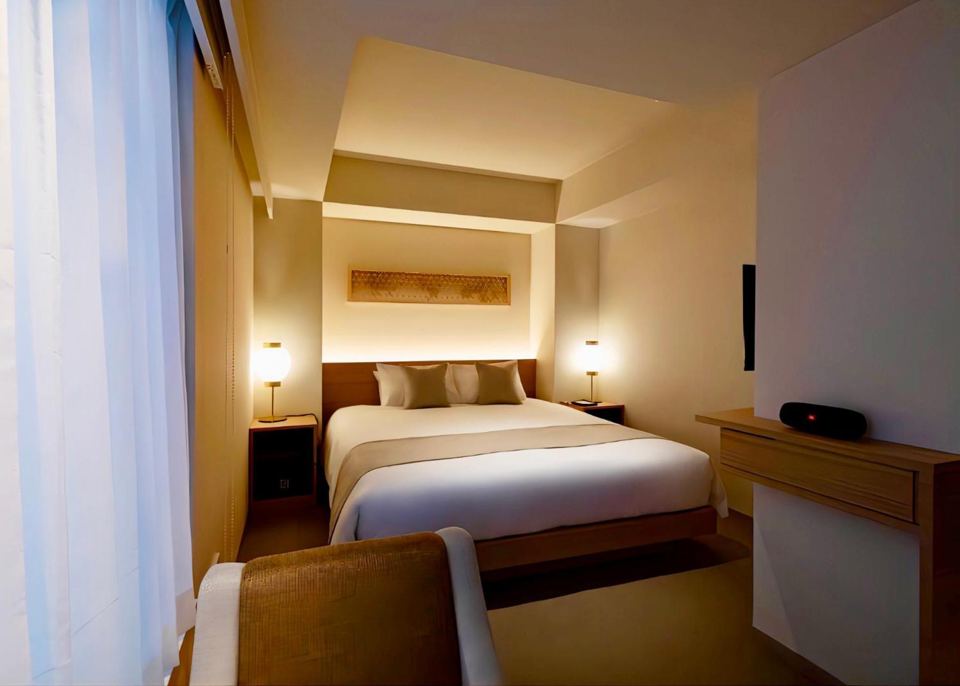 Superior King Room