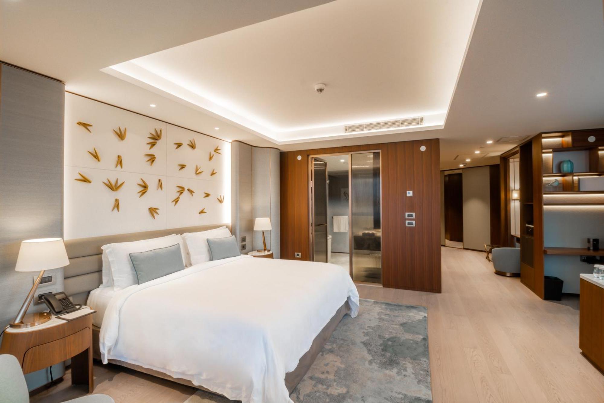 Reges Corner Room, Guest room, 1 King, Sea view, Corner room