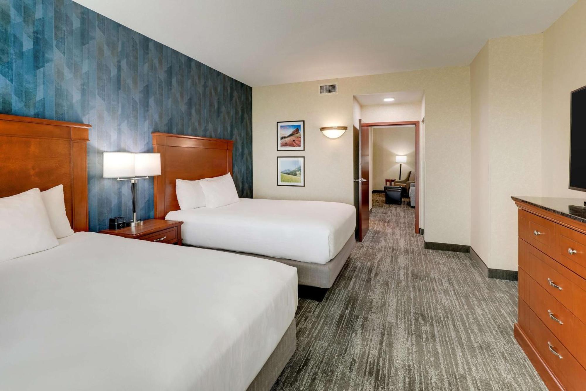 Queen Suite with Two Queen Beds and Sofa Bed