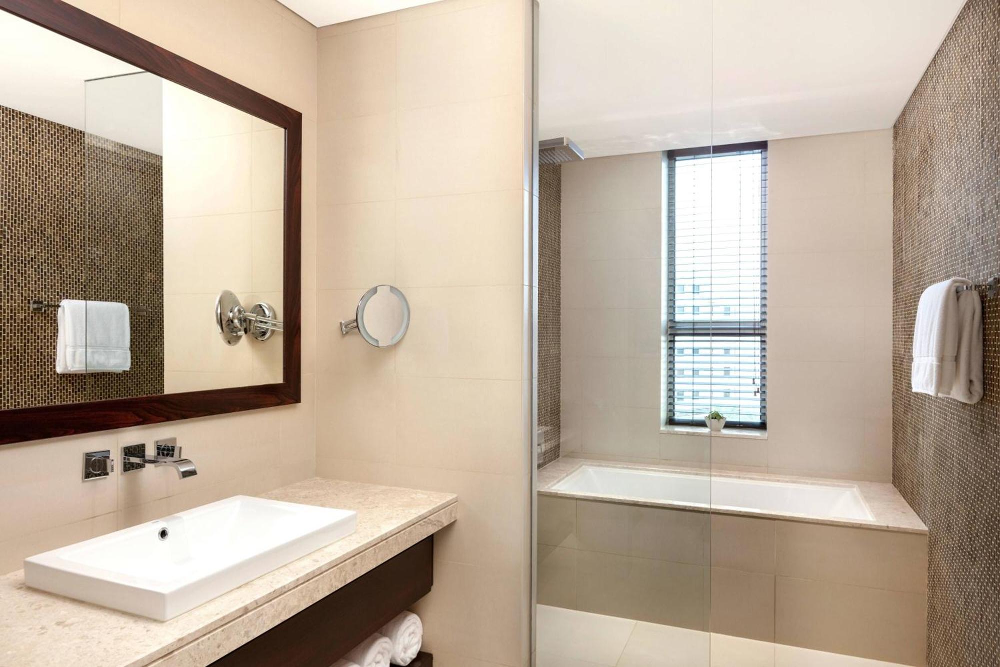 Premium Guest room 1 King