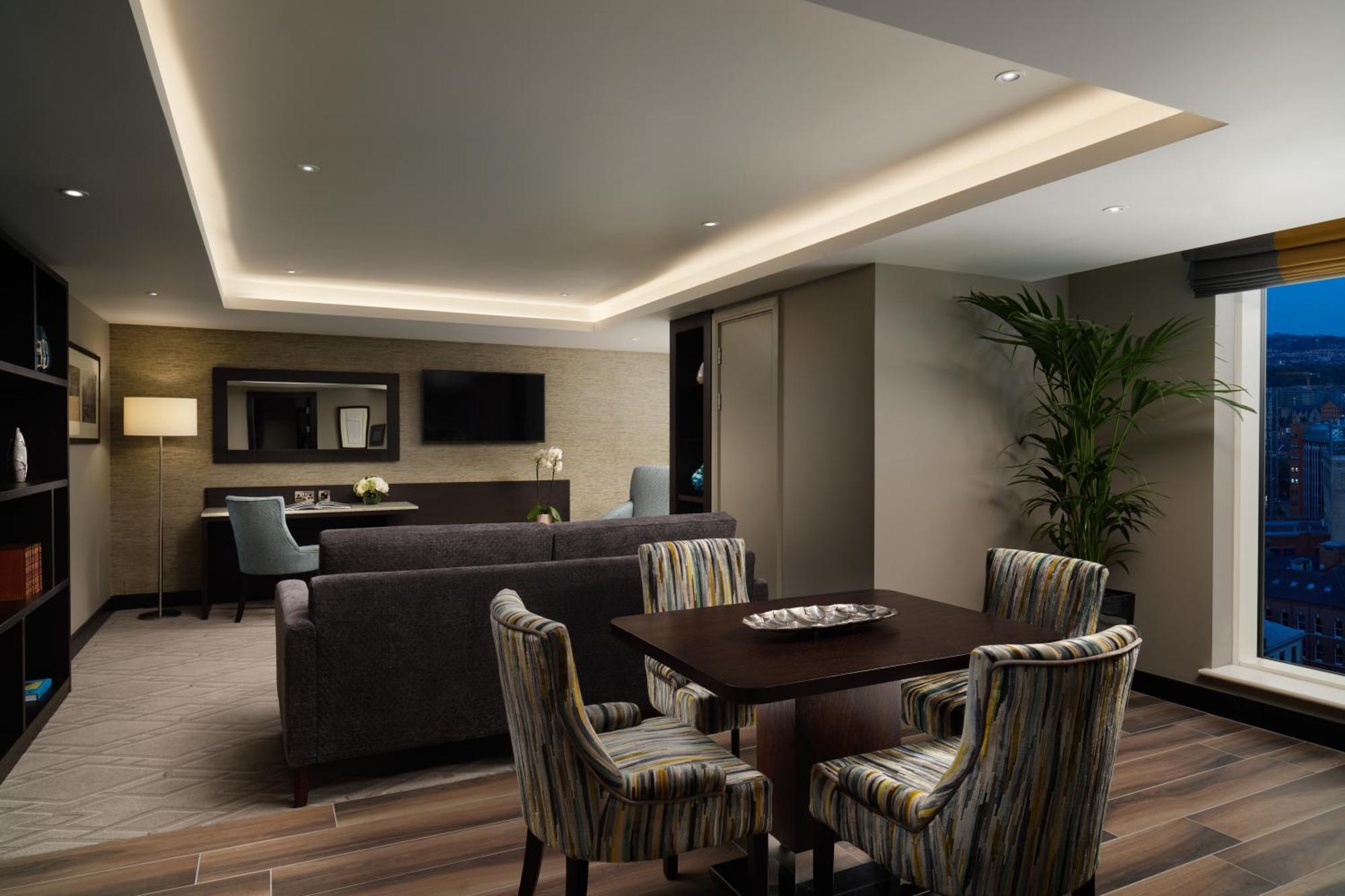 Deluxe Suite
