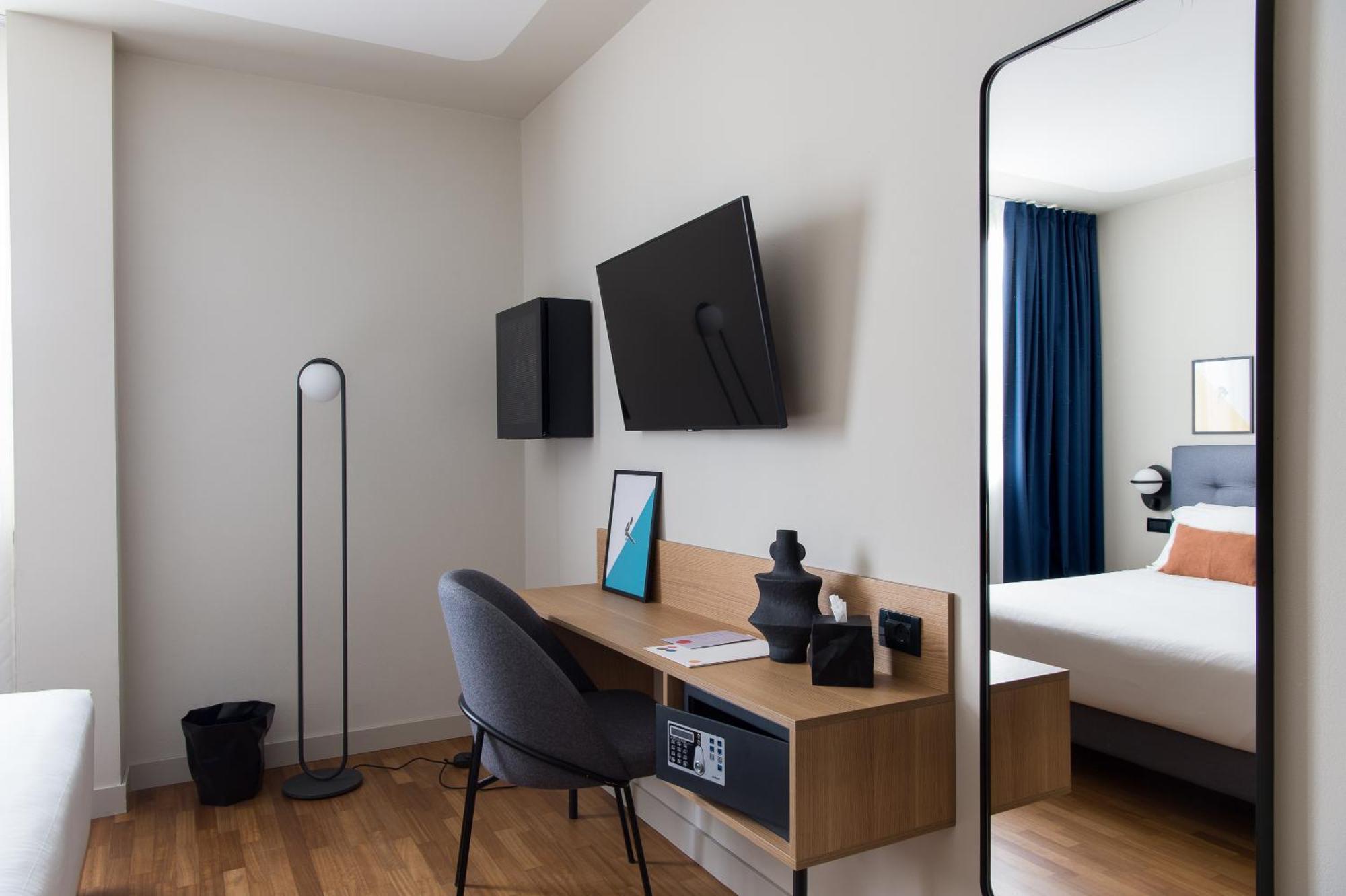 Double Room Basic