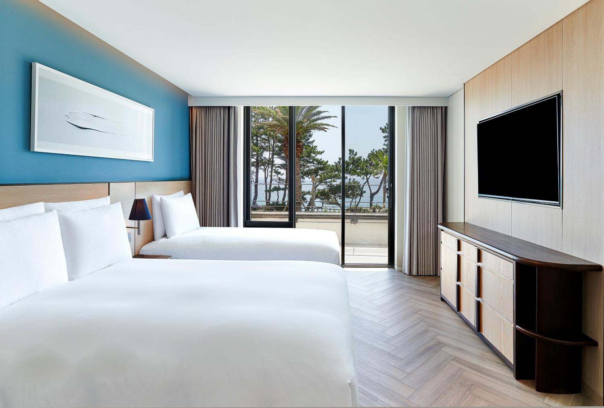 Club Duplex Suite Ocean View Club access 4,1543357666:JPEG
