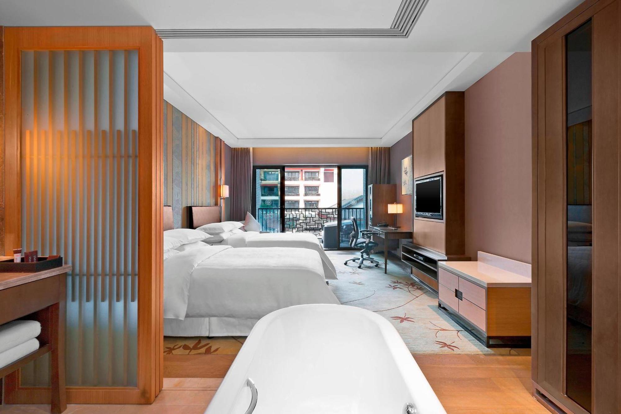 Superior Twin Room, Guest room, 2 double Bed(s)