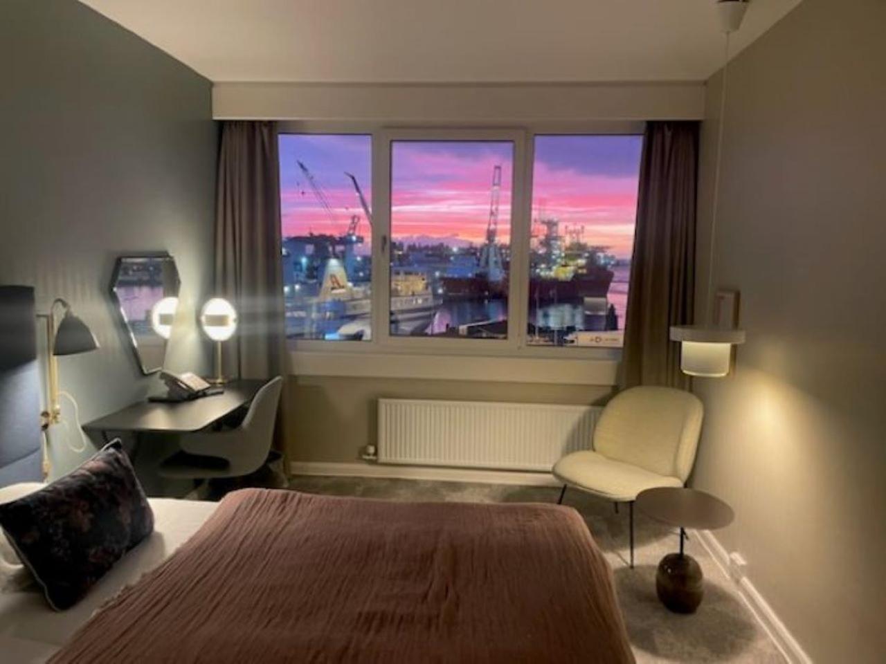 Standard Double Room with Sea View