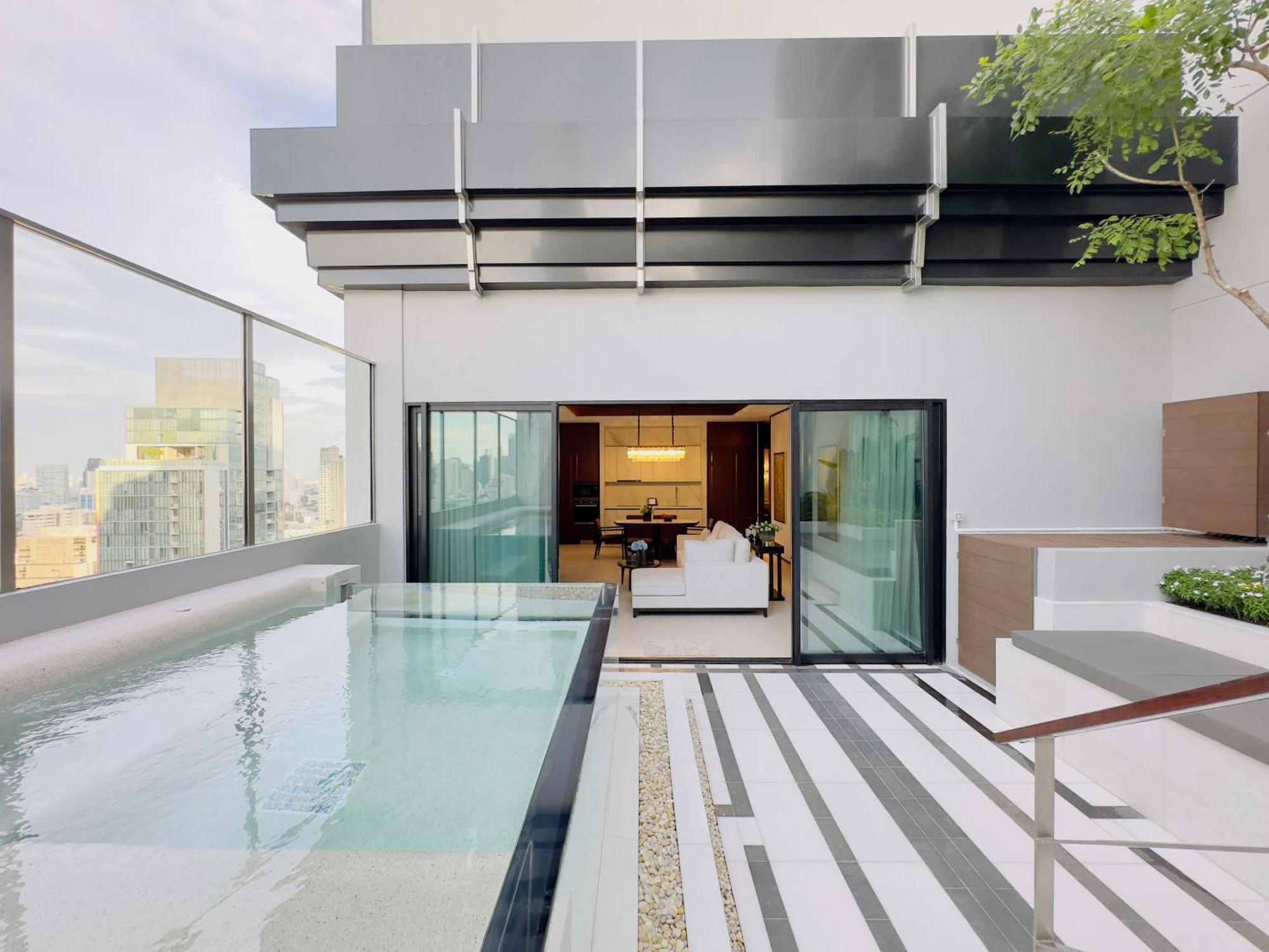 SILQ Penthouse Plunge Pool,1589779333:JPEG