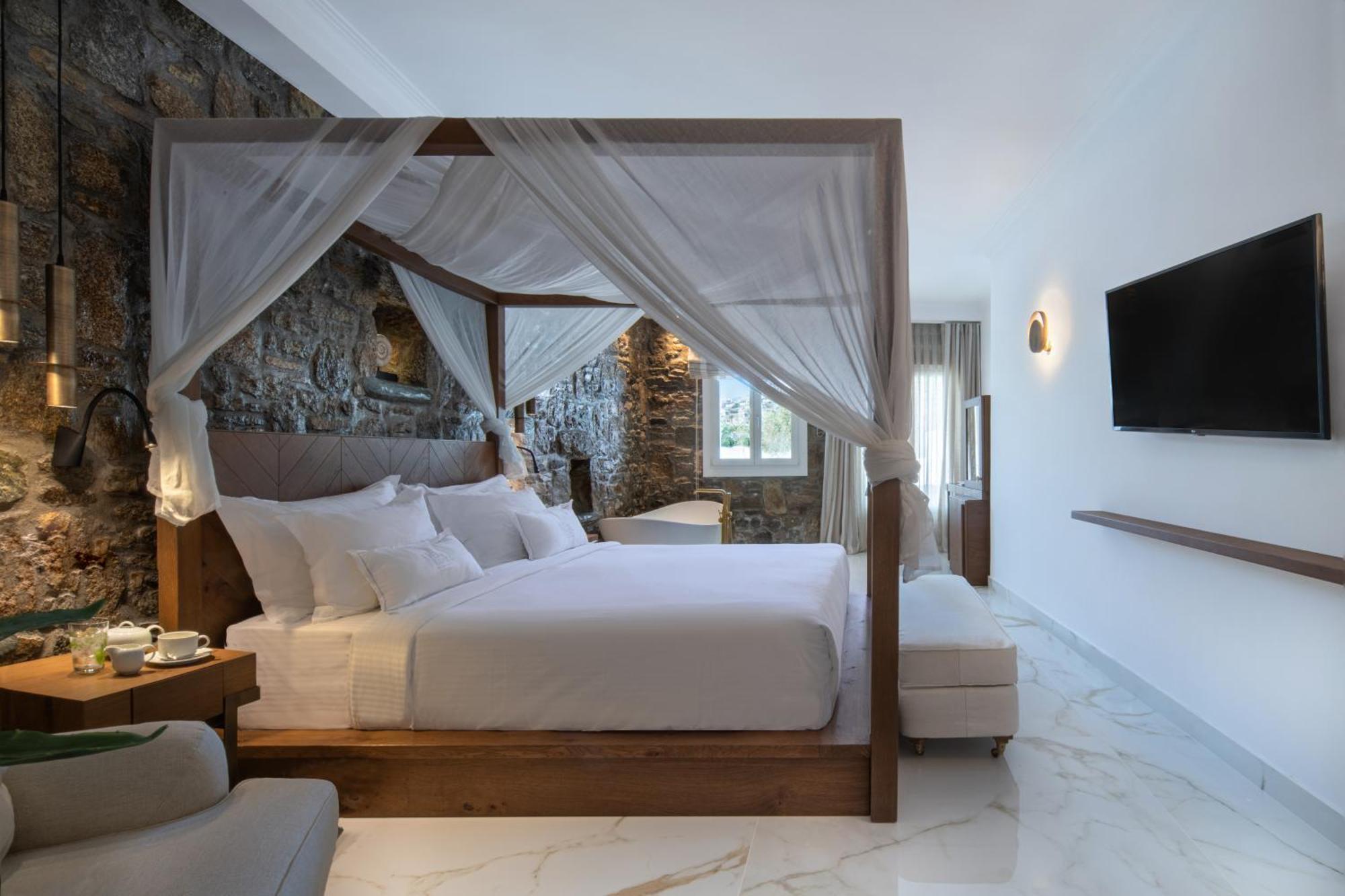 Dreamy Honeymoon Suite Sea View Outdoor Jacuzzi,926337820:JPEG