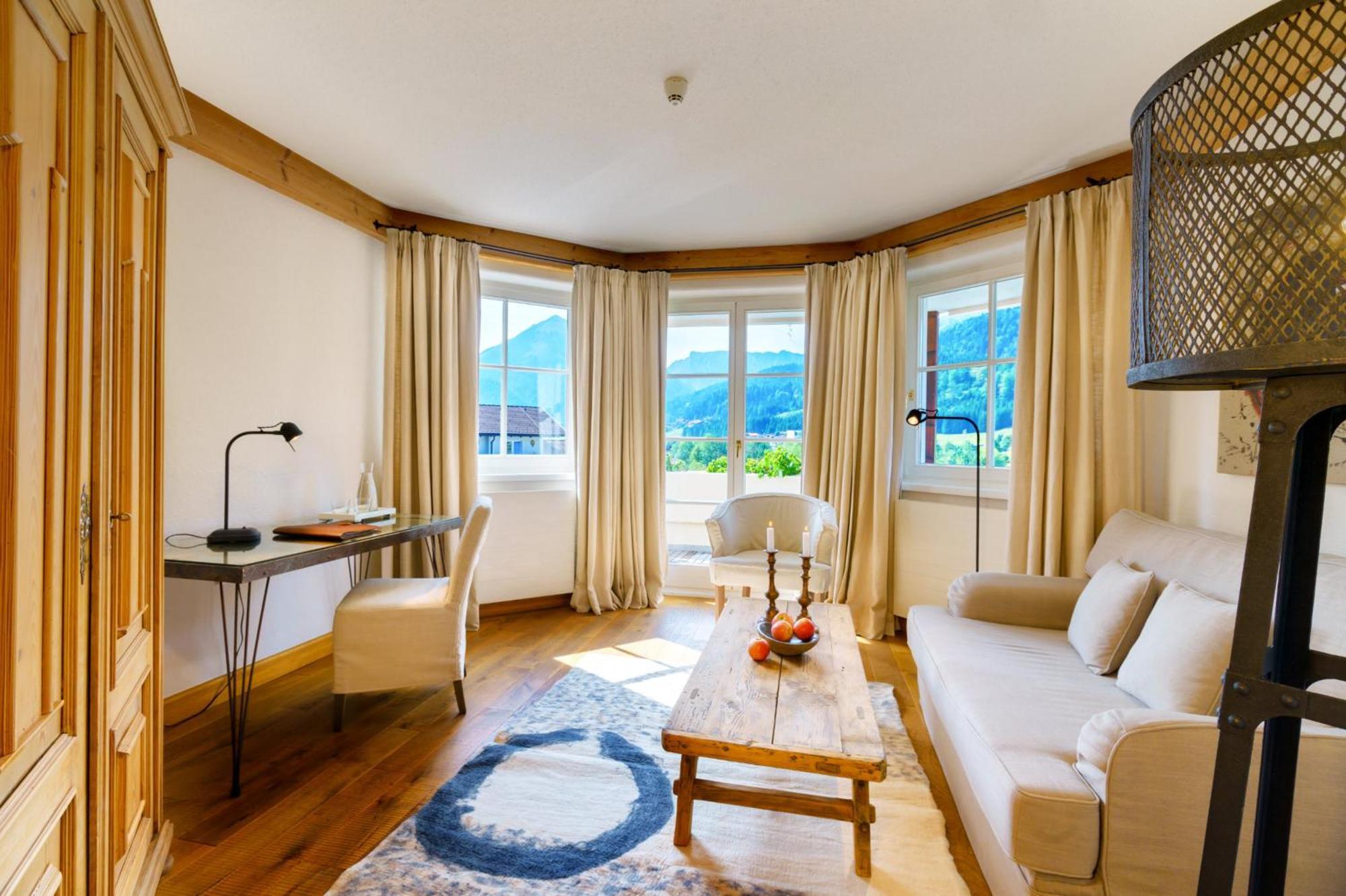 One-Bedroom Suite,1546635793:JPEG