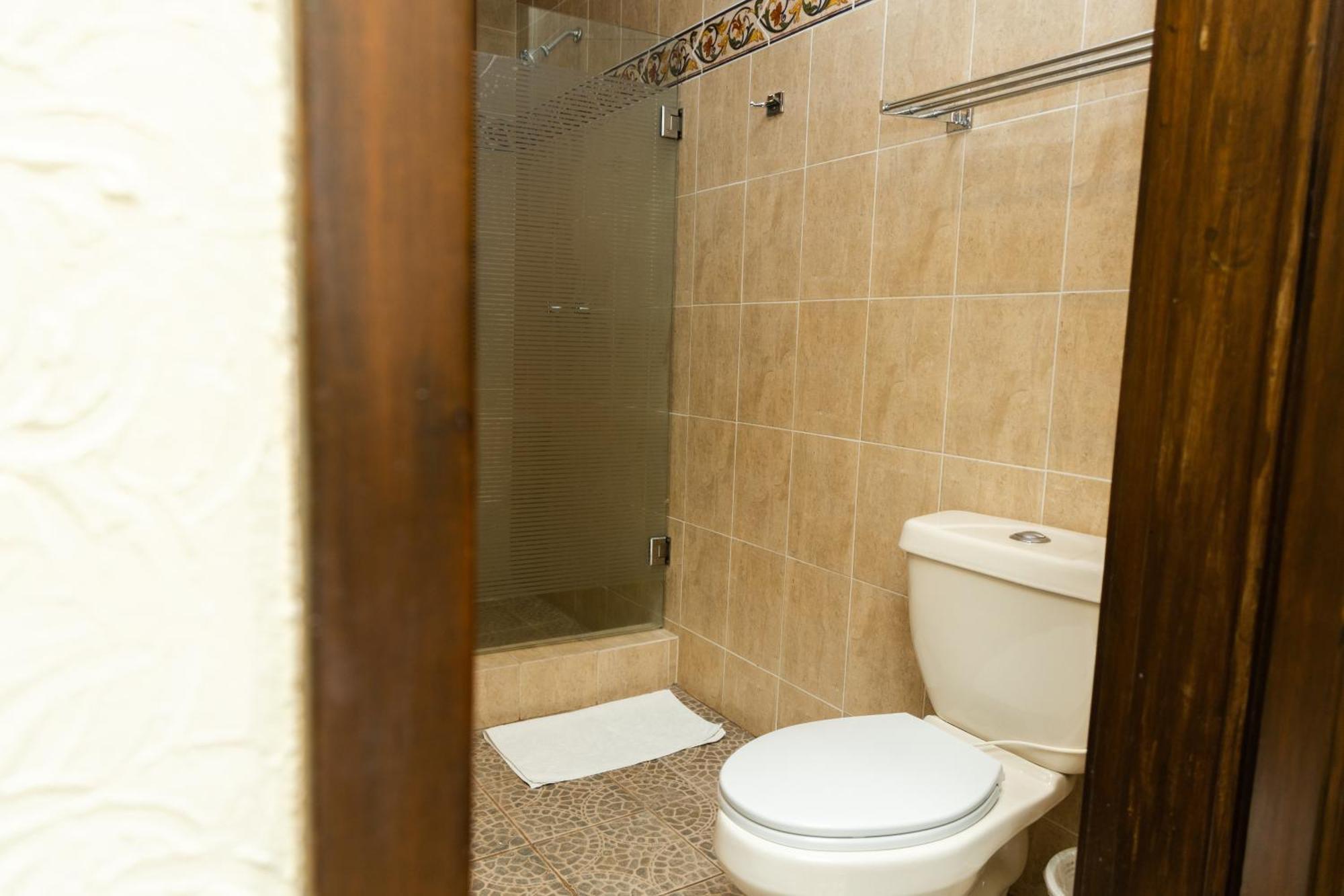 Habitación Doble con baño compartido - 1 o 2 camas
