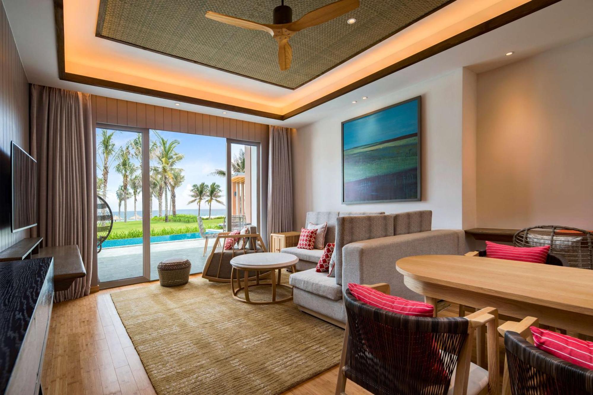 Two-Bedroom Beachfront Pool Villa - Free Access to Executive Lounge