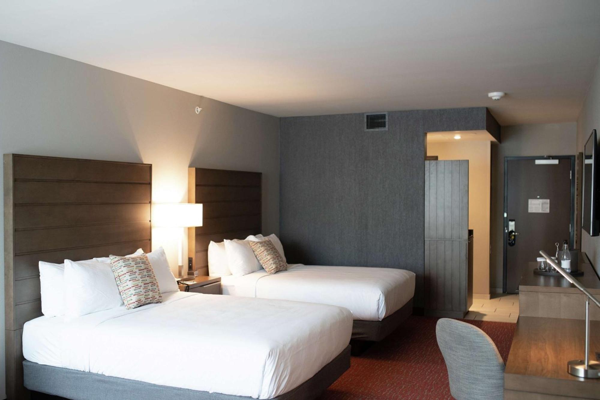 Studio Suite with Two Queen Beds