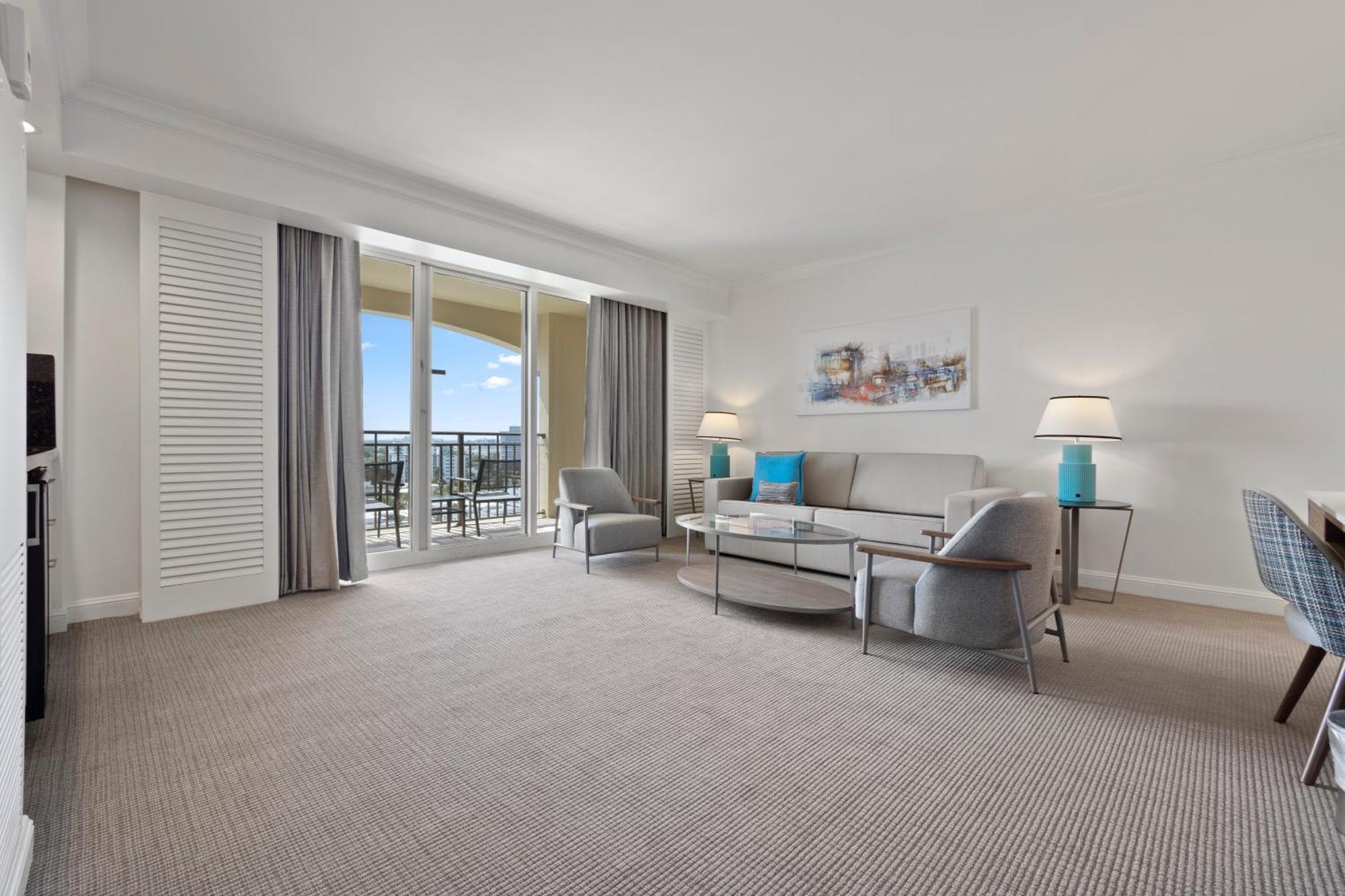 One-Bedroom Suite City View