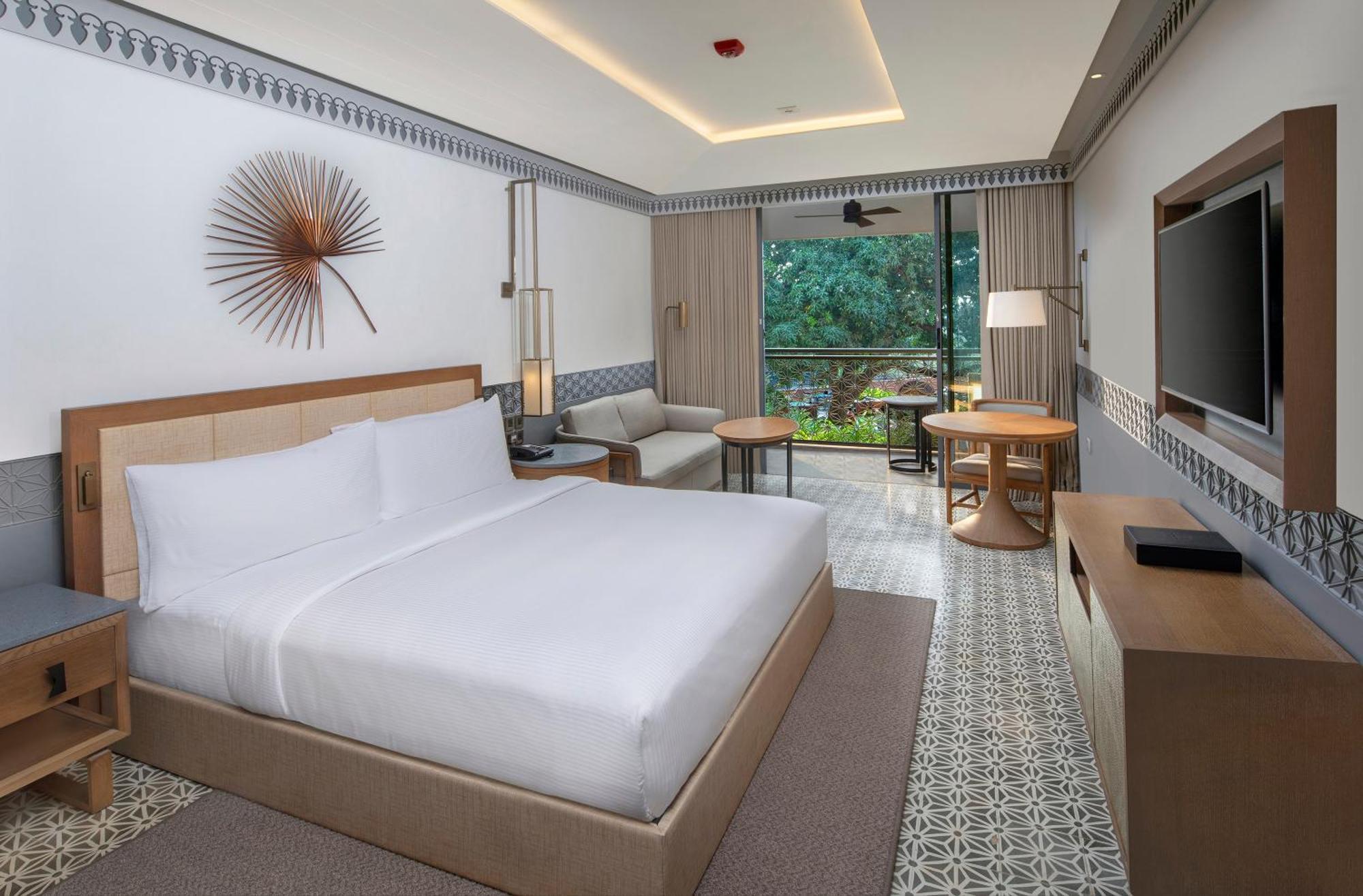 King Deluxe Room Forest View With Balcony