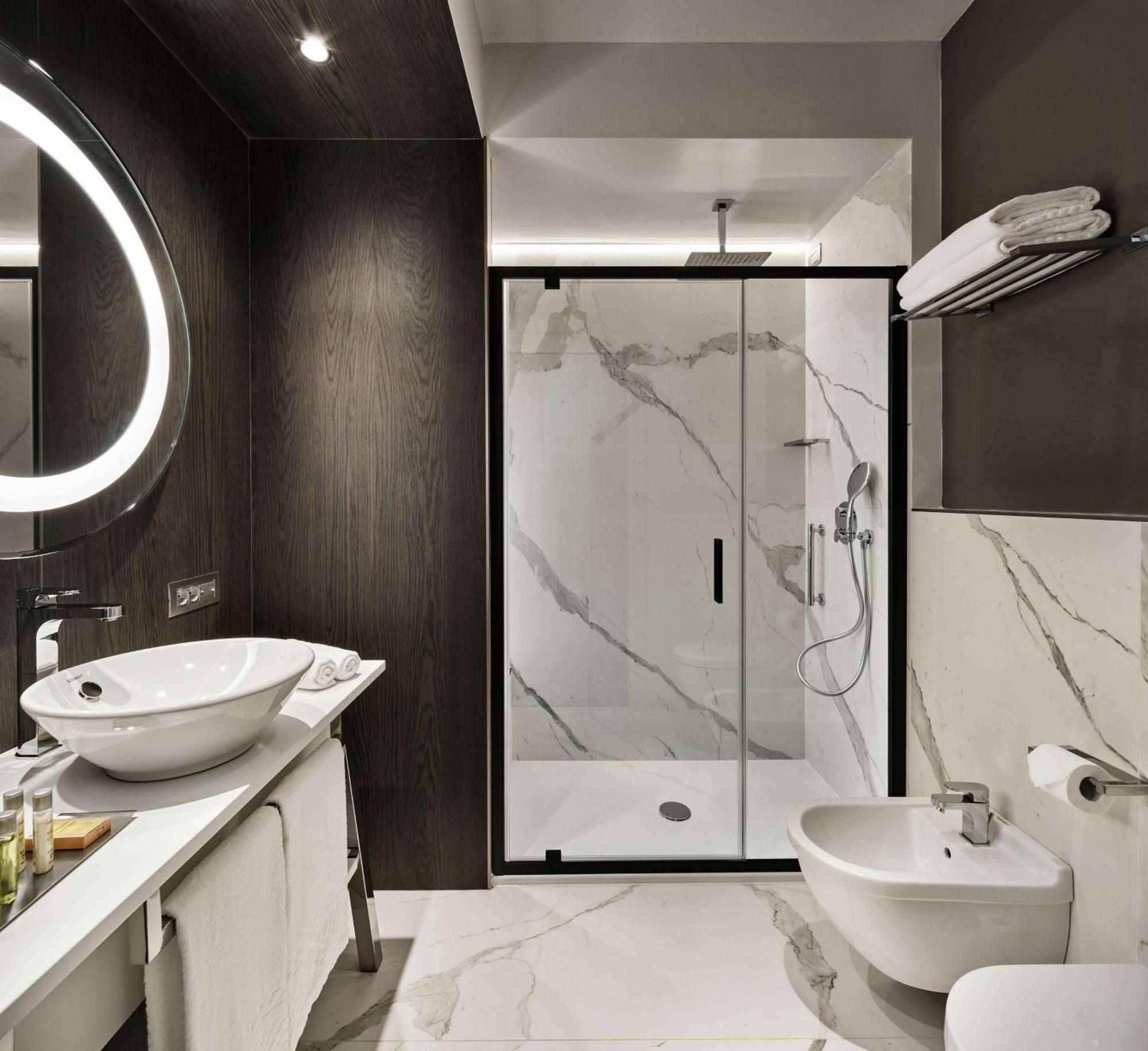 Junior Suite,1552467052:JPEG