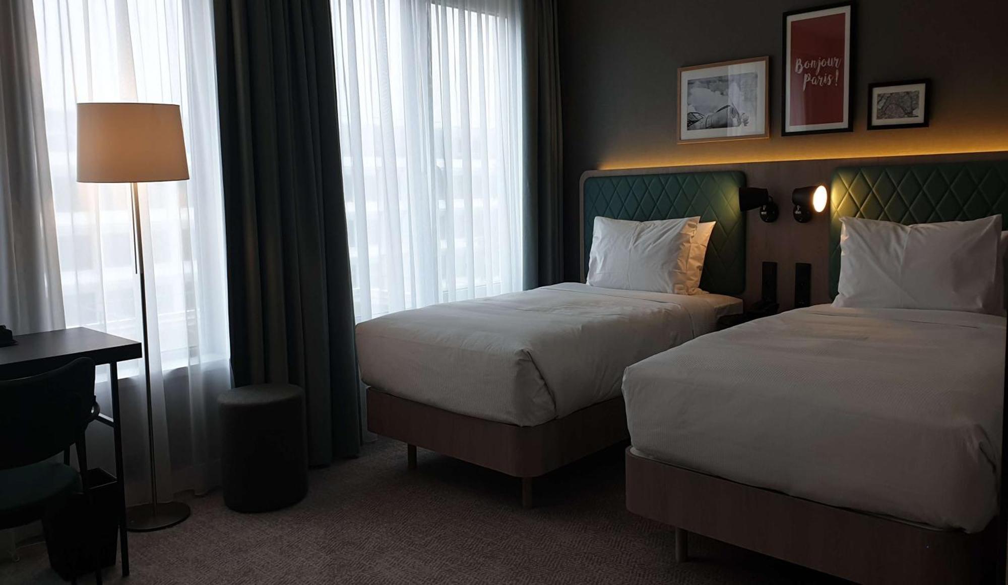 Twin Room,1552469092:JPEG