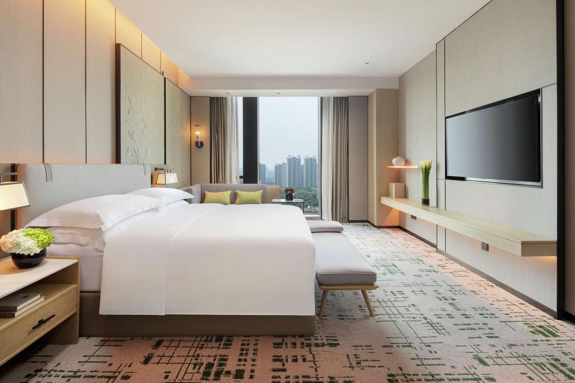 One-Bedroom Executive King Suite
