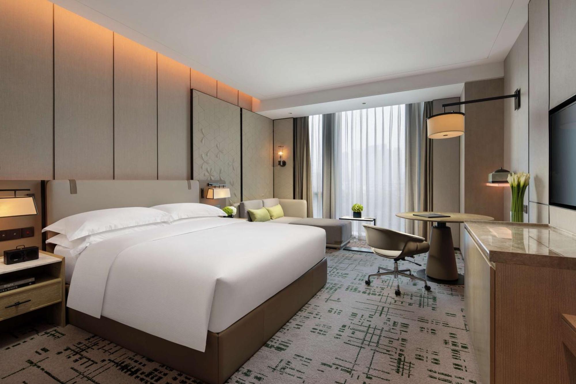 King Room - Mobility Accessible