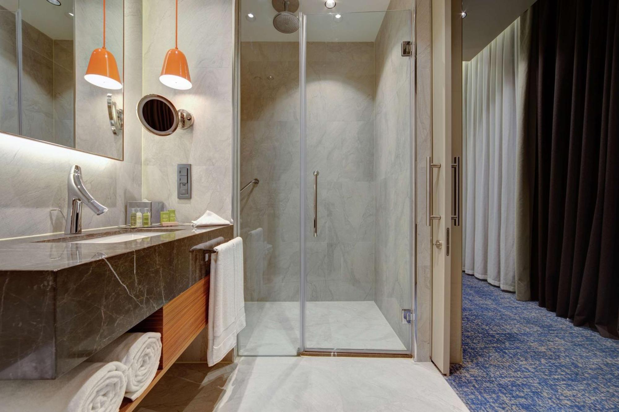 King Guest Room