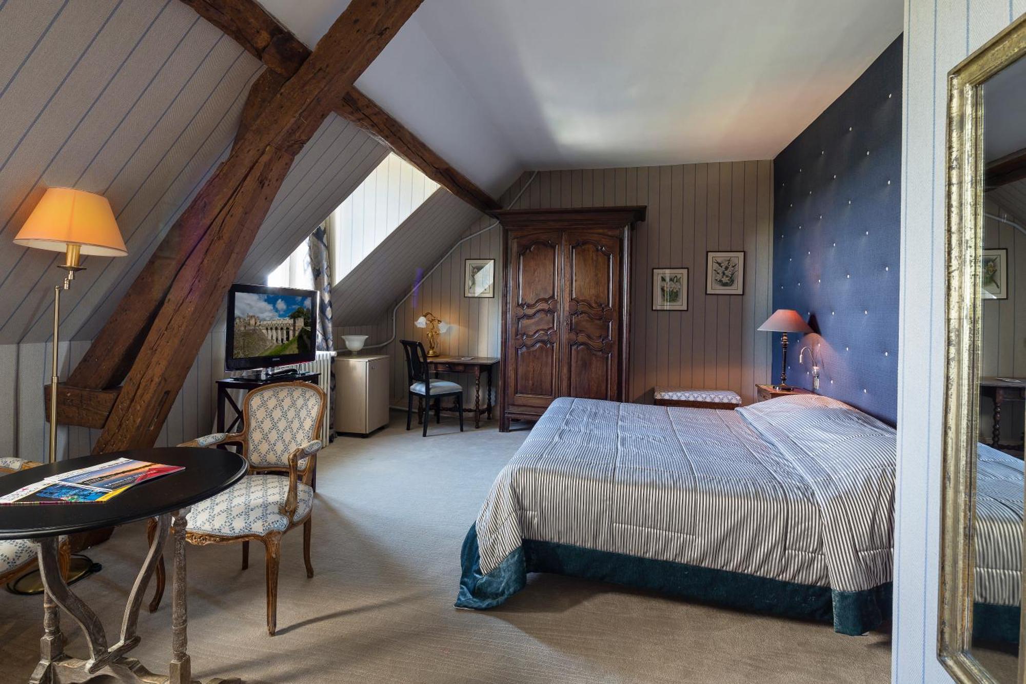 Standard Double Room,1554016849:JPEG