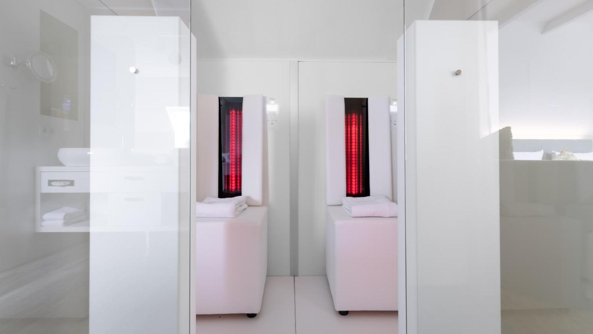 Junior Suite (2 Adults)