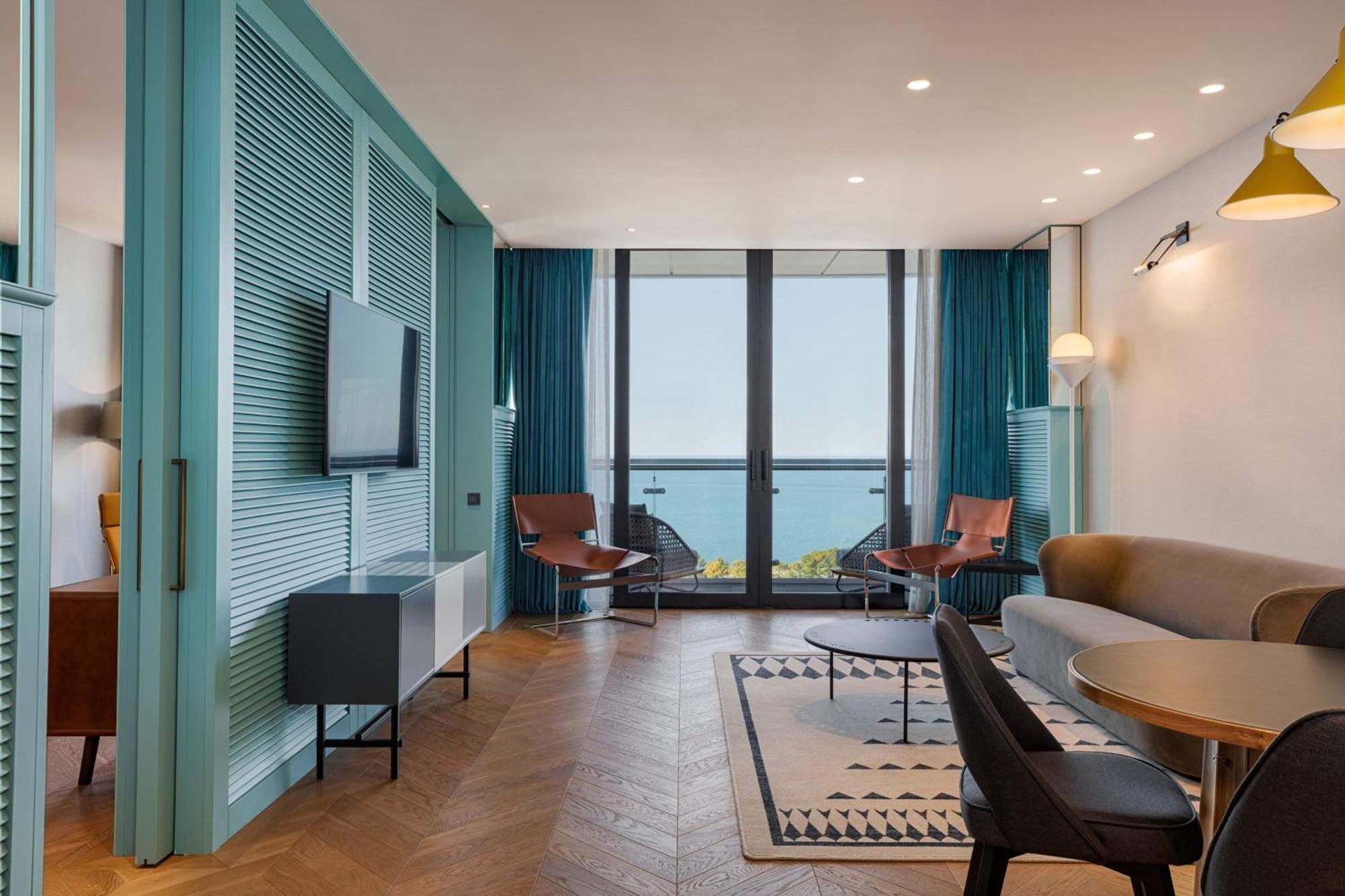 Junior Suite Junior Suite 1 King Sea view Balcony