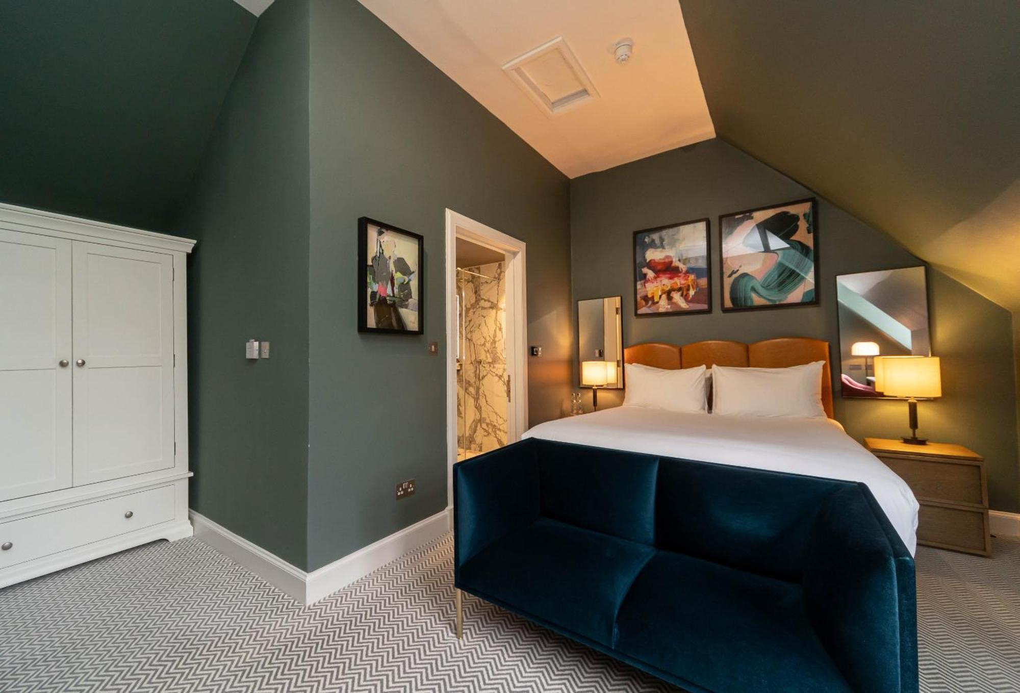 Classic Double Room